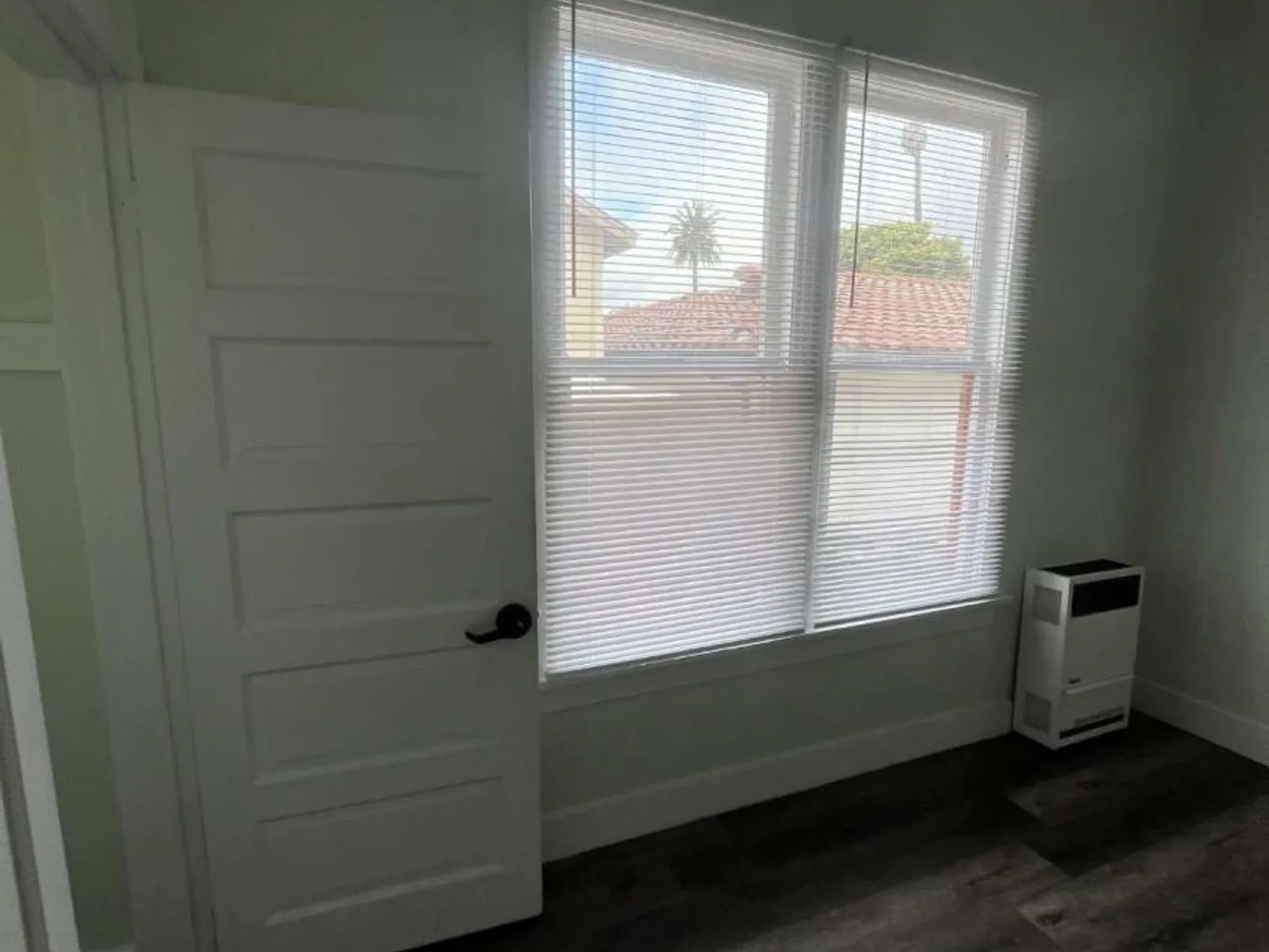 732 E. Santa Clara St. 3