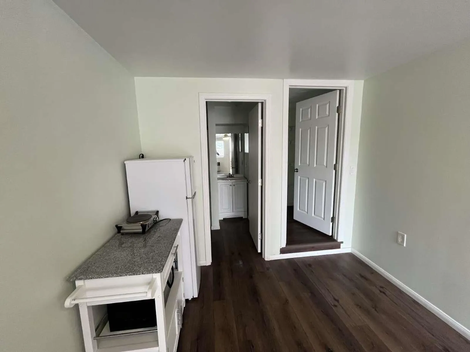 732 E. Santa Clara St. 3