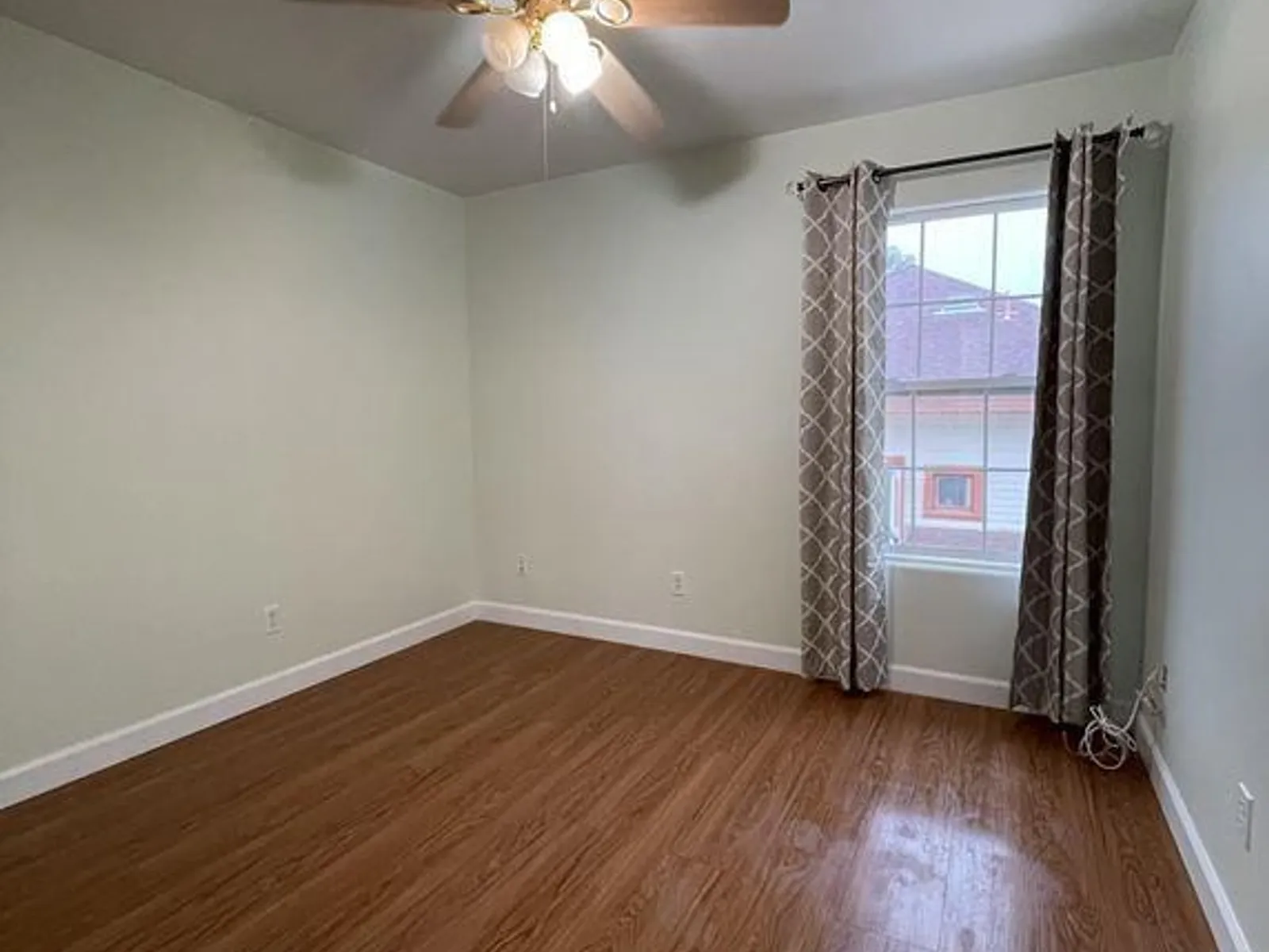 732 E. Santa Clara St. 3