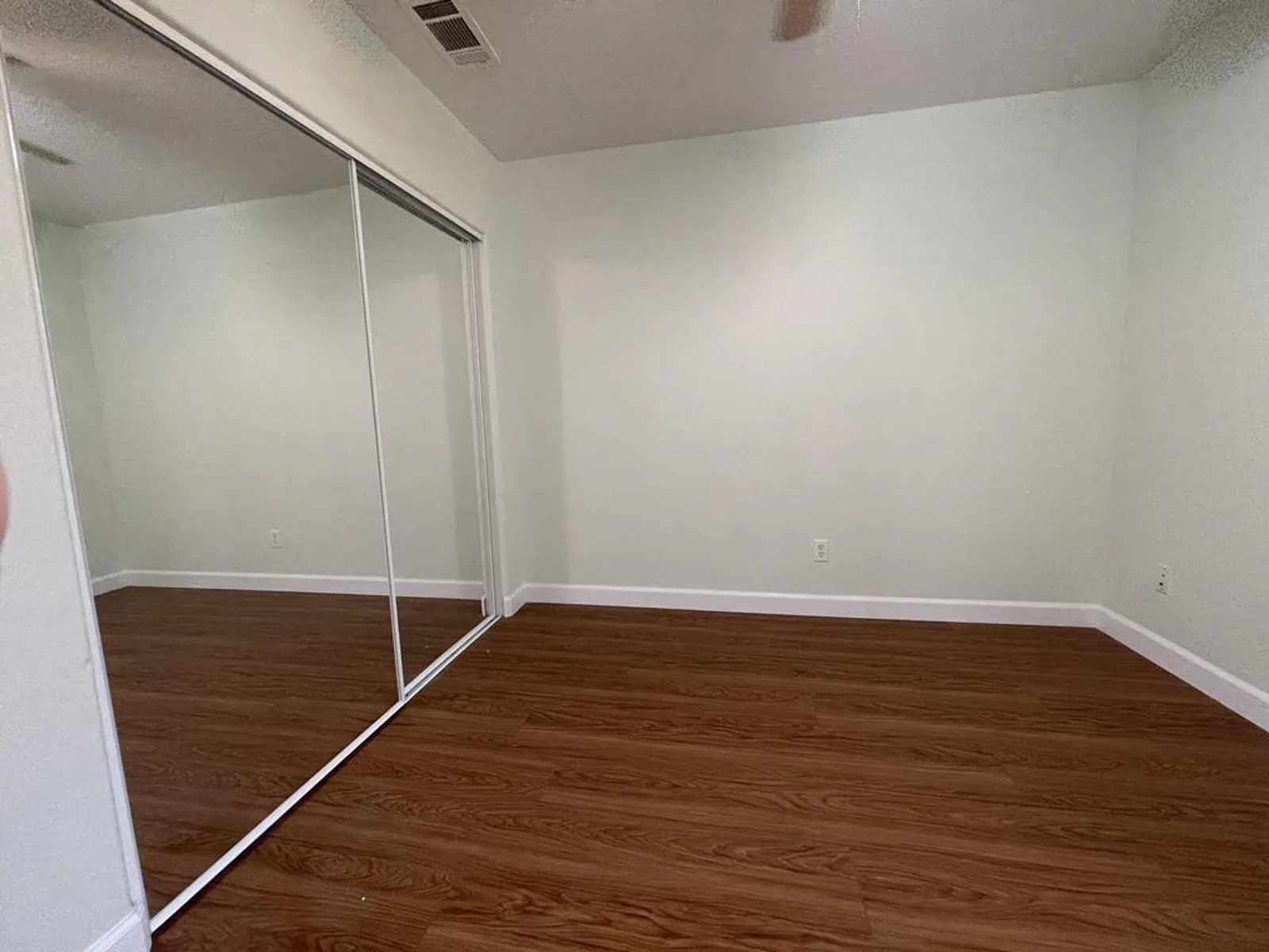 732 E. Santa Clara St. 4