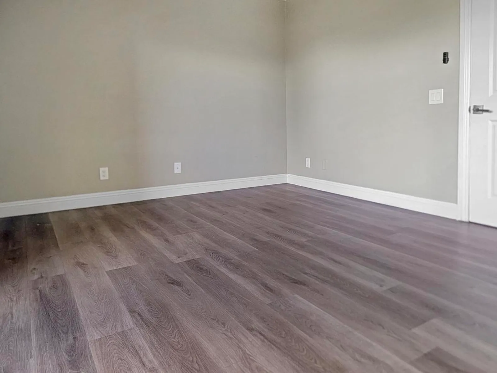 32450 Candlewood Dr - 6