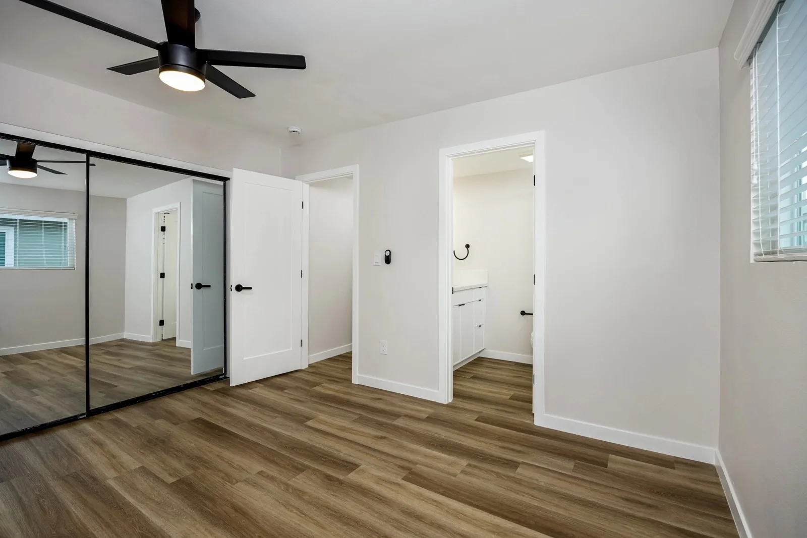 property for rent #13