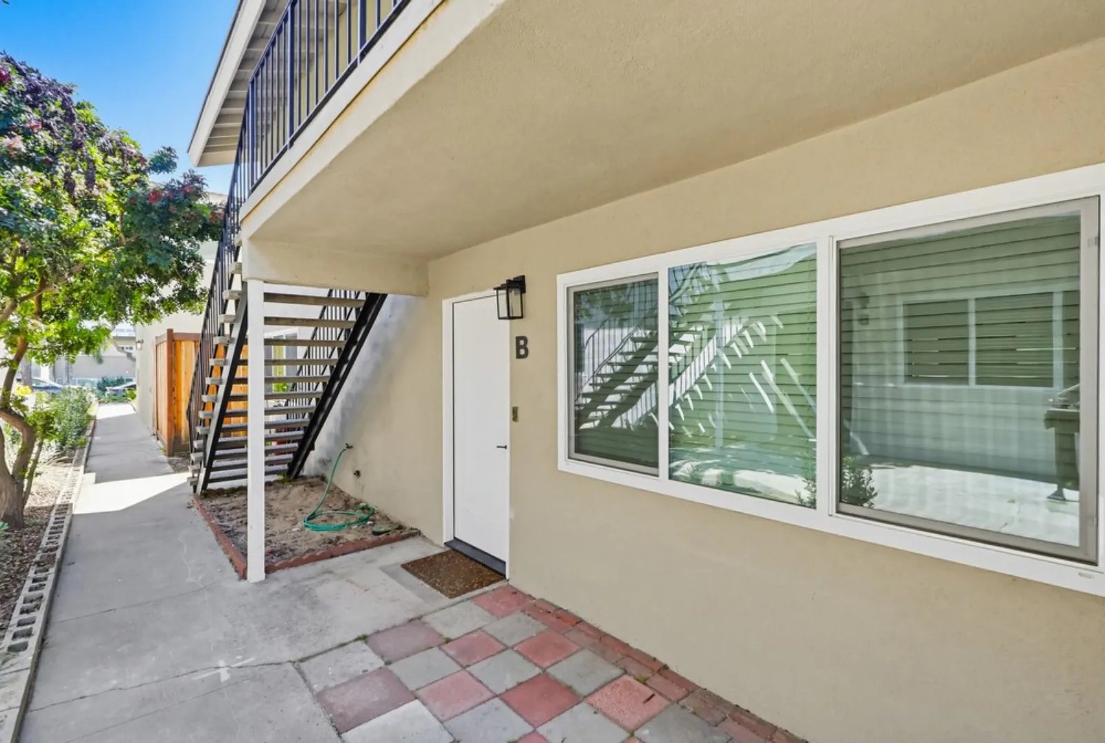 property for rent #24