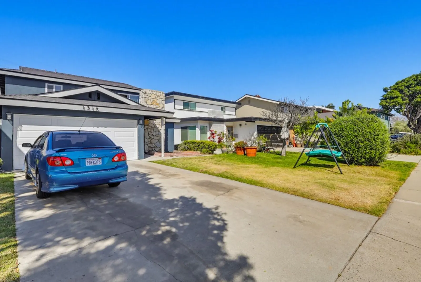 property for rent #9