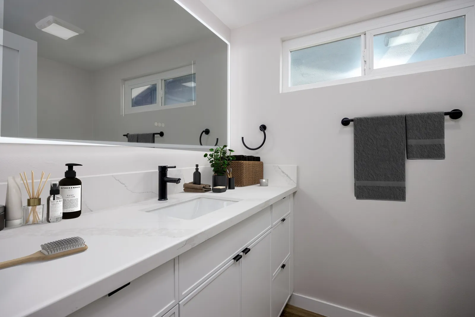 property for rent #5