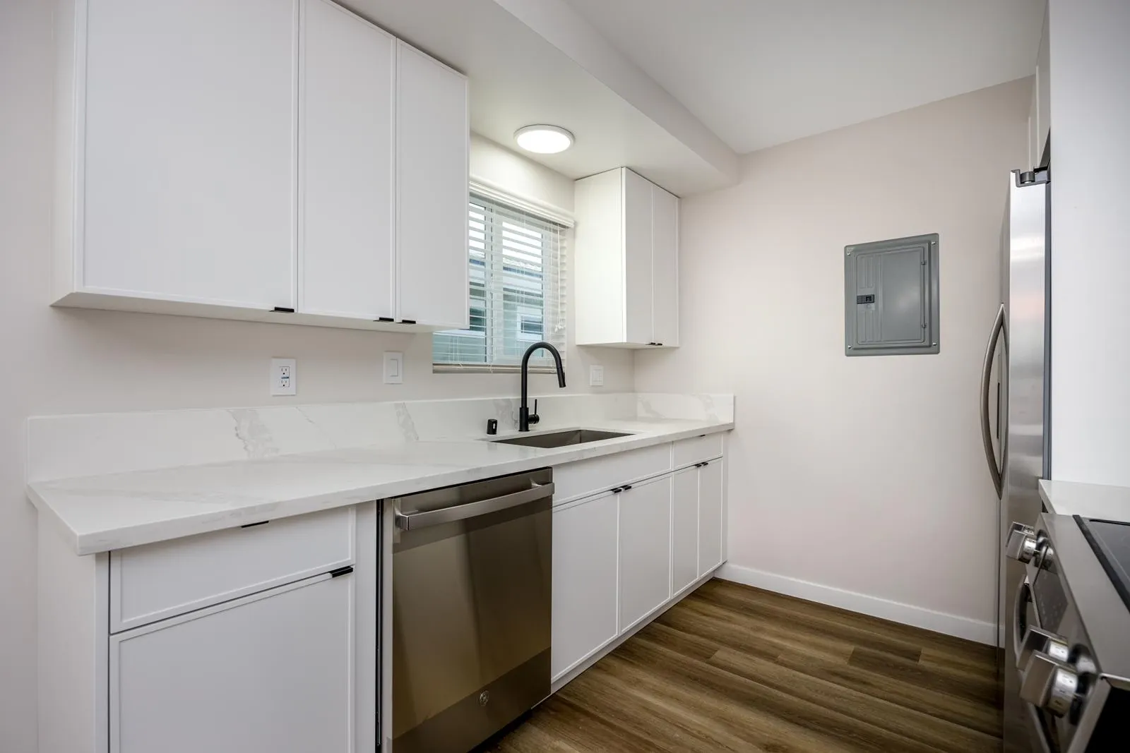 property for rent #8