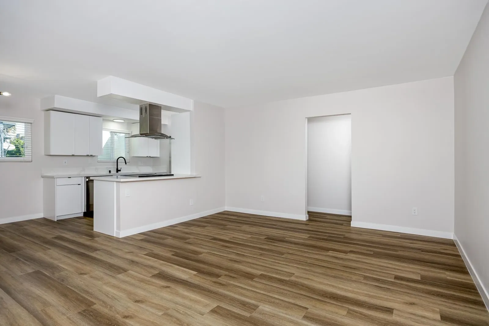 property for rent #10