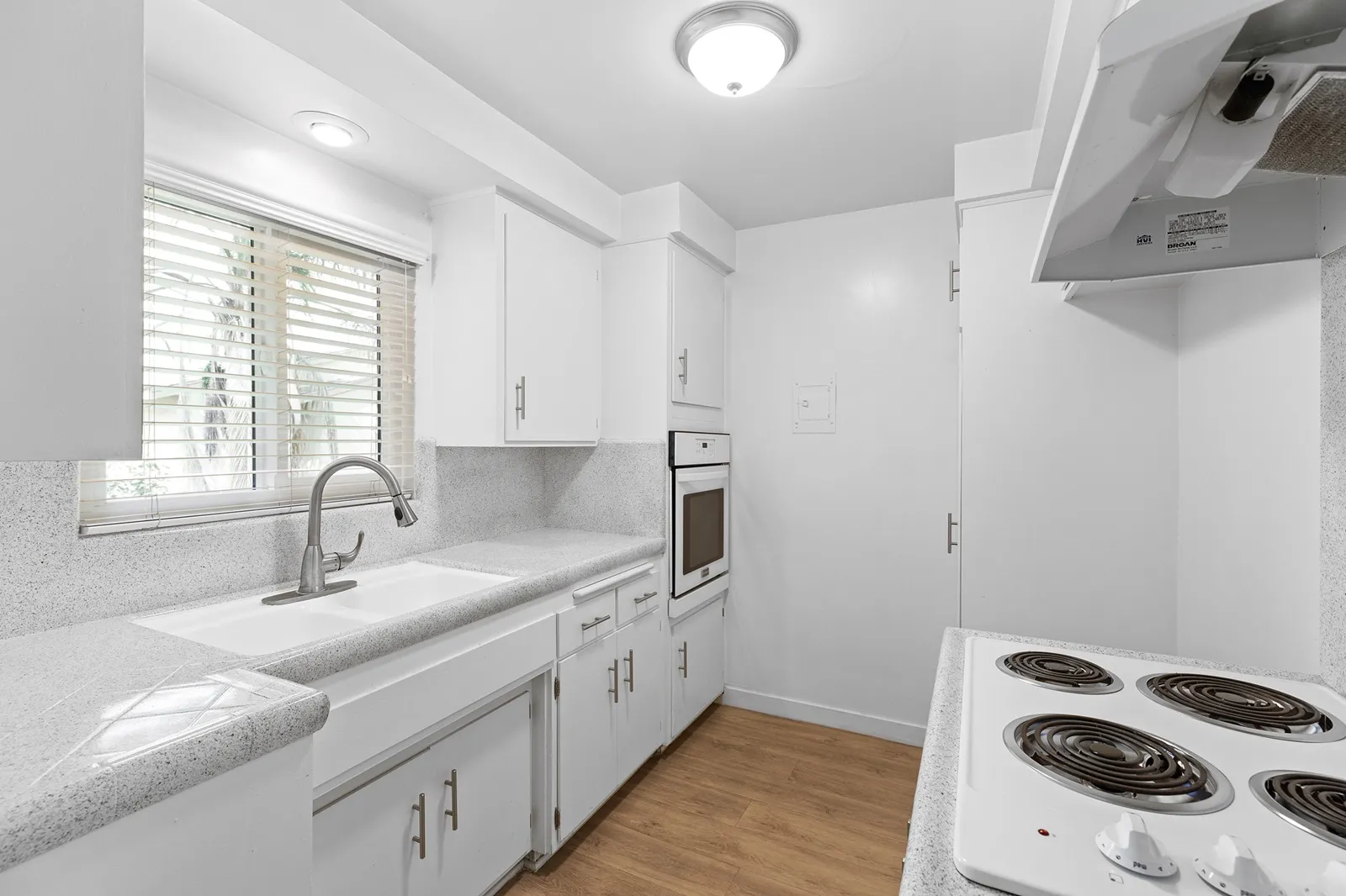 property for rent #33