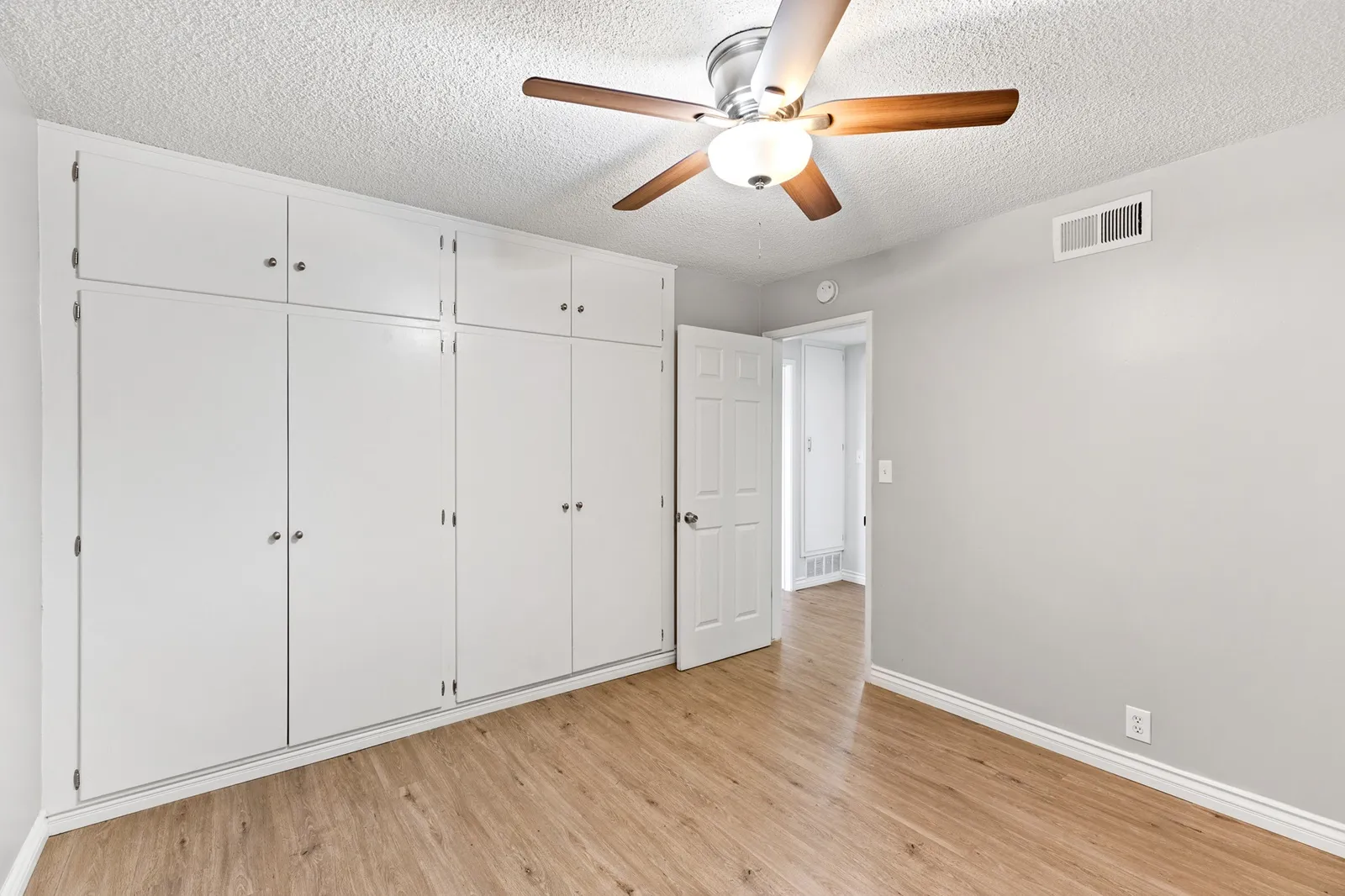 property for rent #48