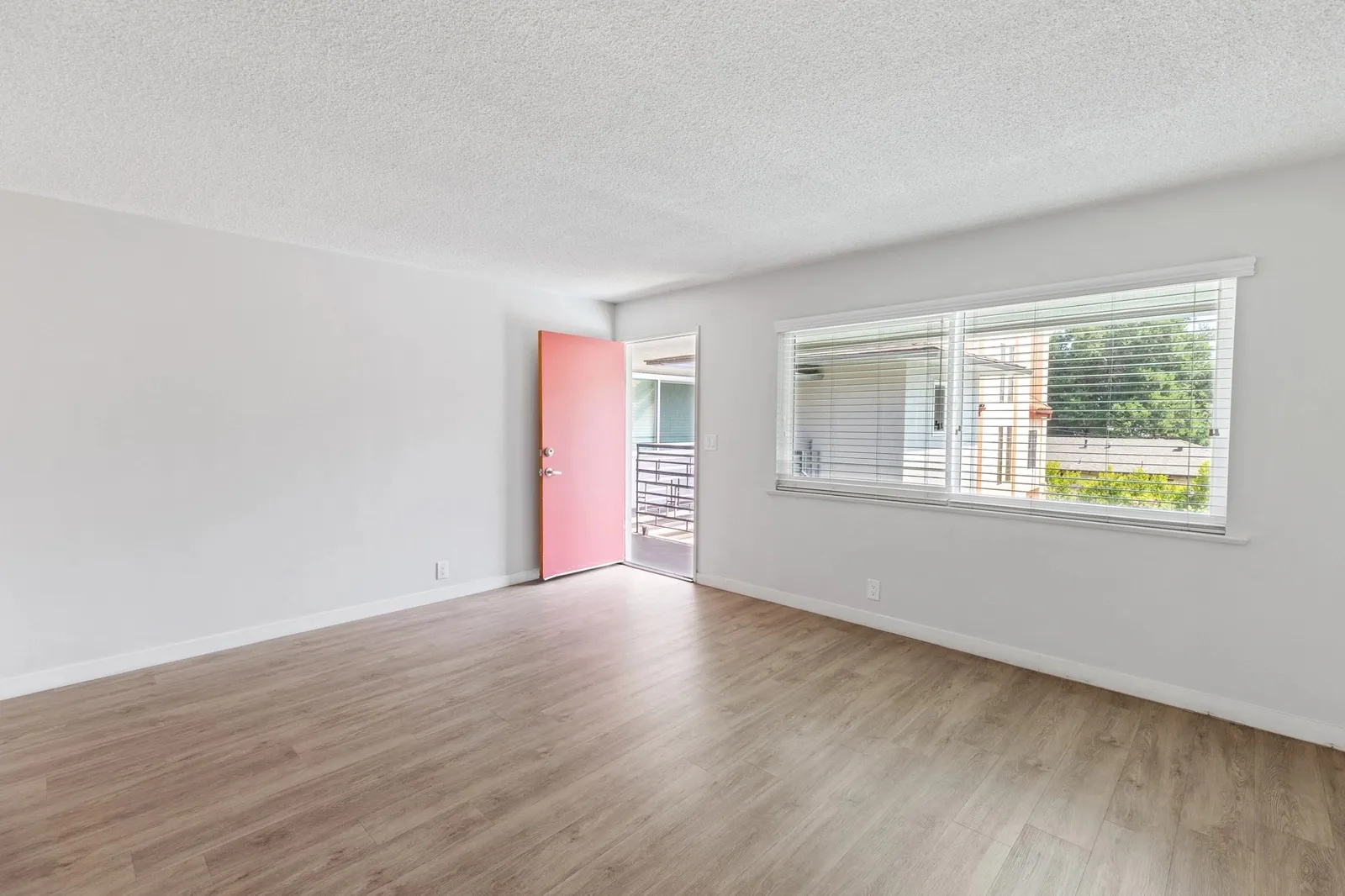 property for rent #19