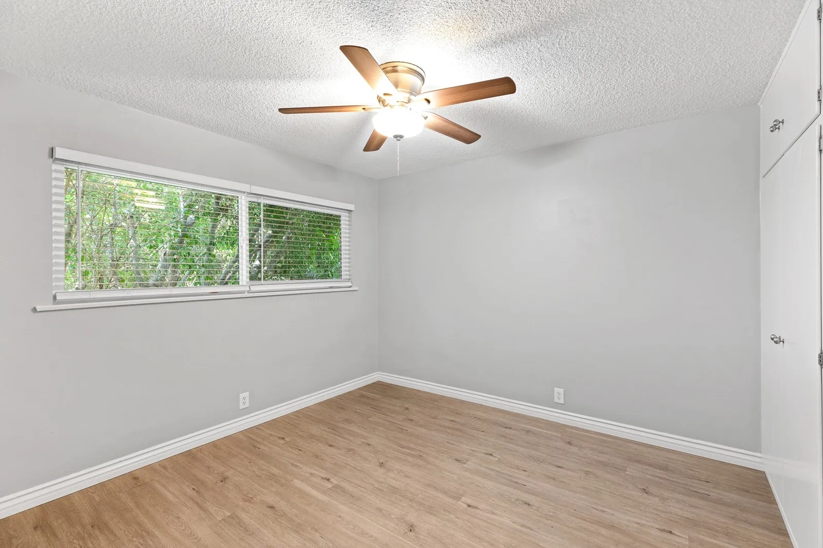 property for rent #27