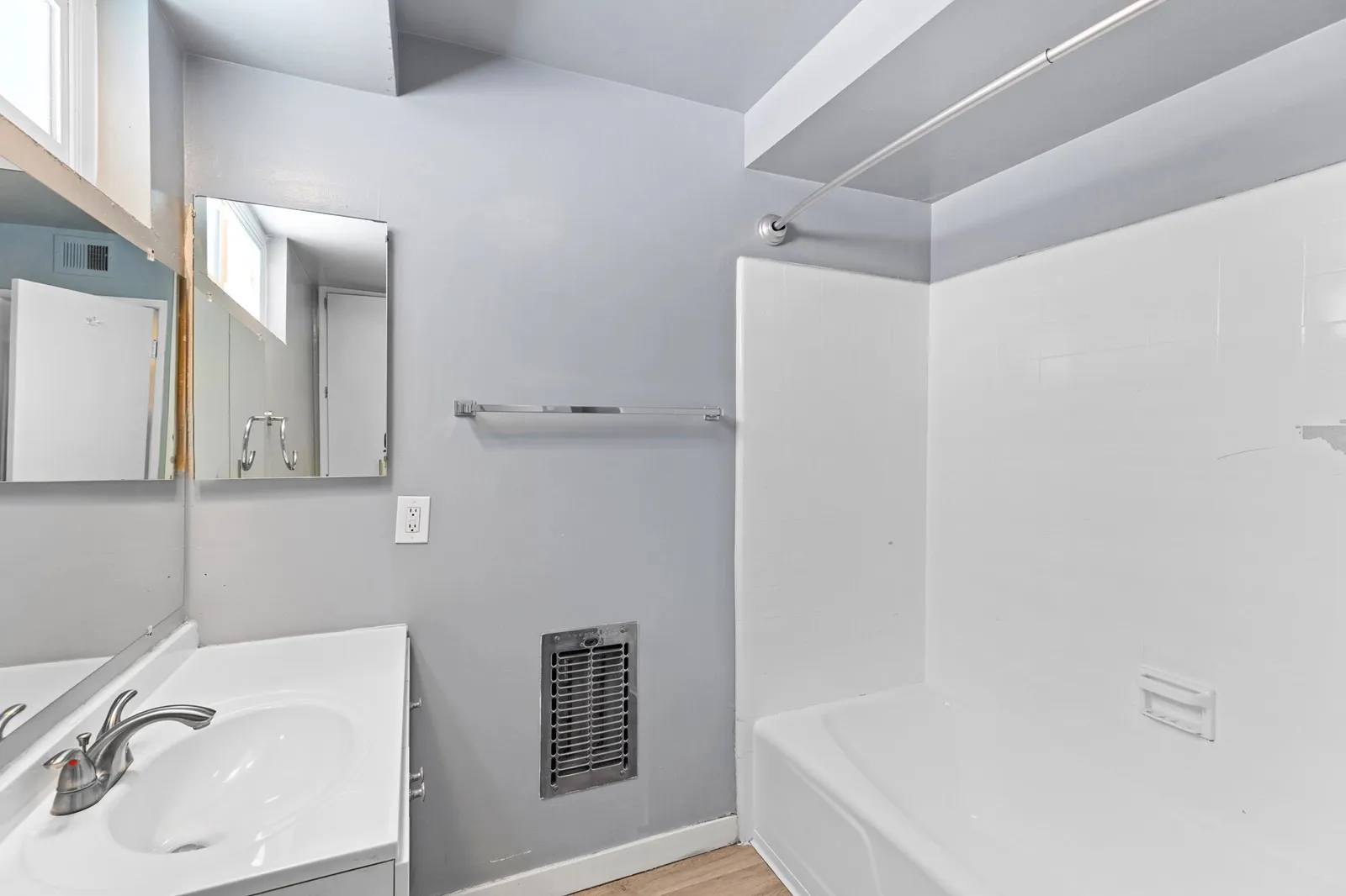 property for rent #30