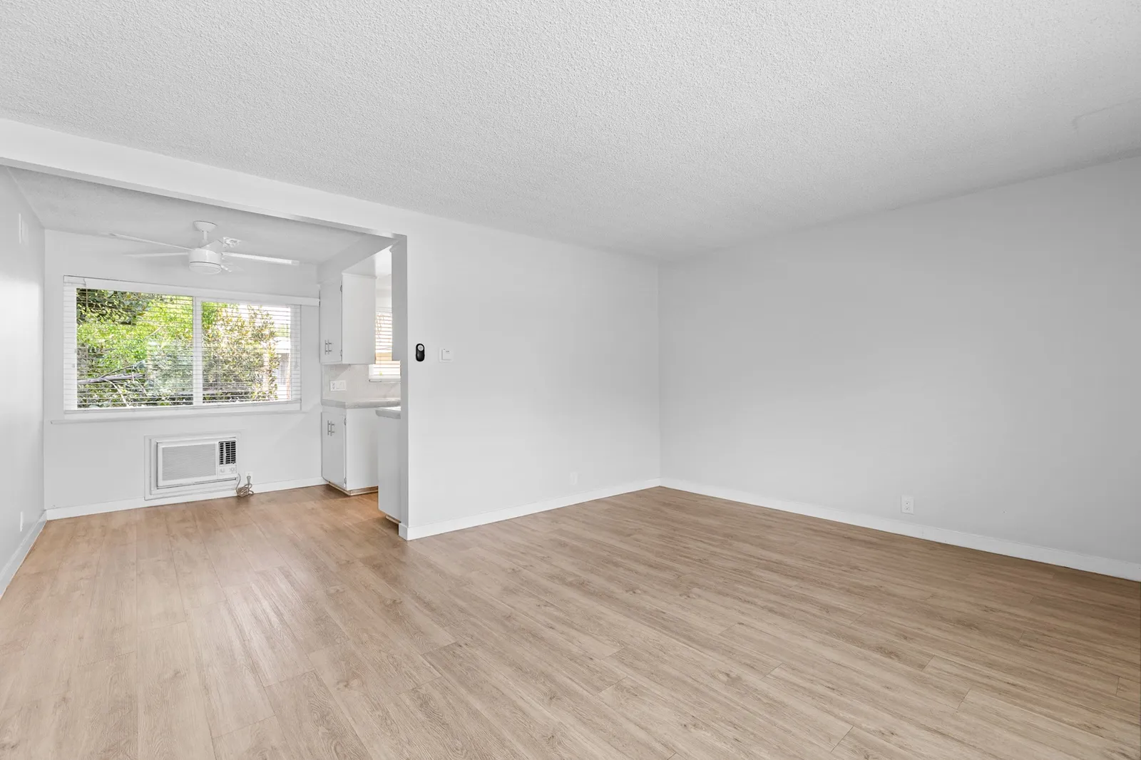 property for rent #9