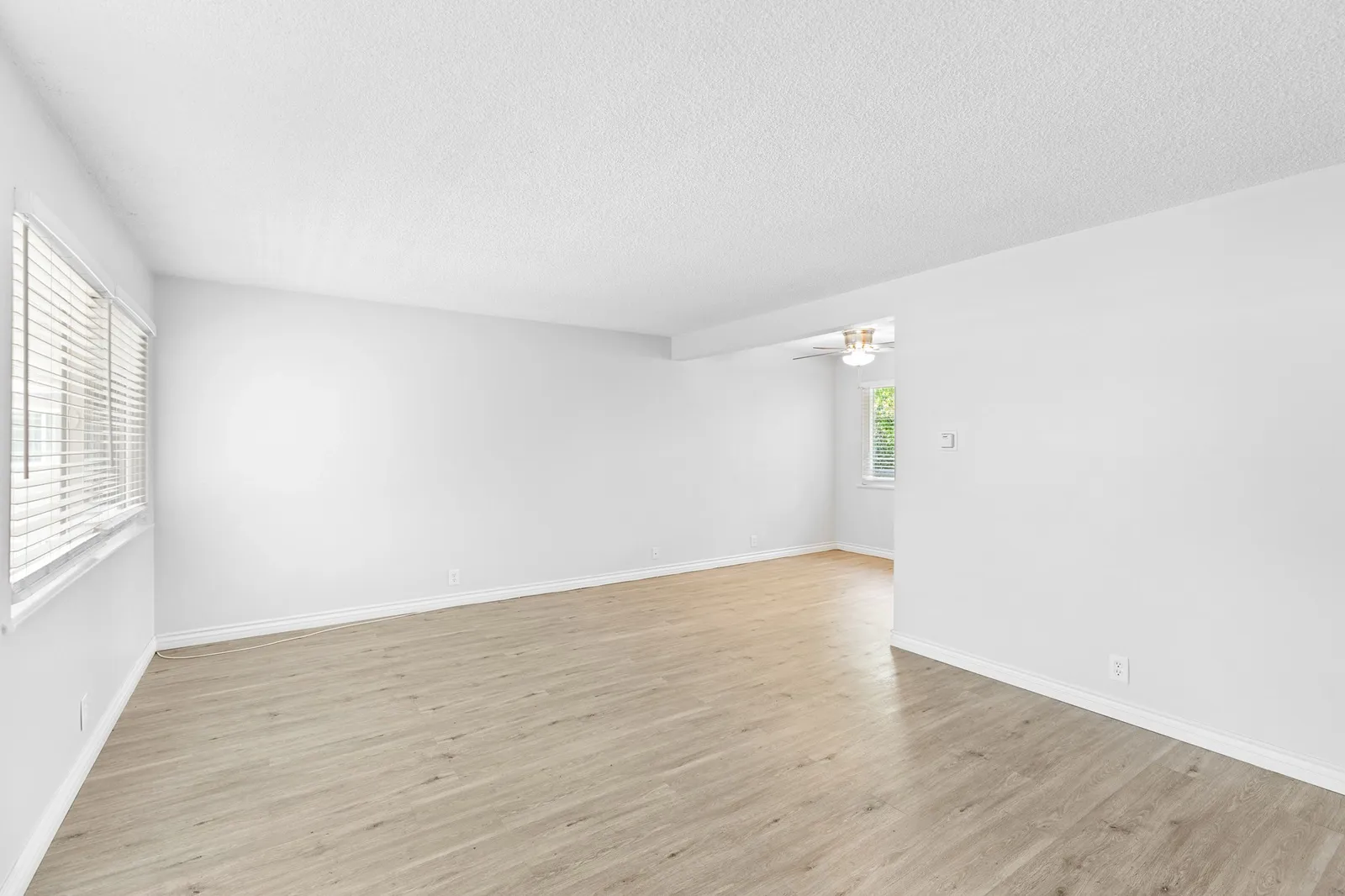 property for rent #11