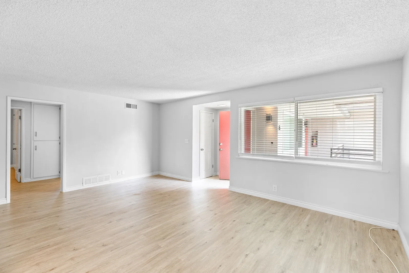 property for rent #16