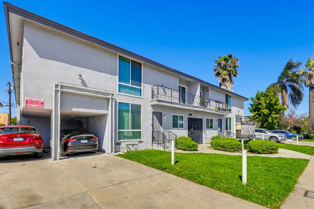 property for rent #17