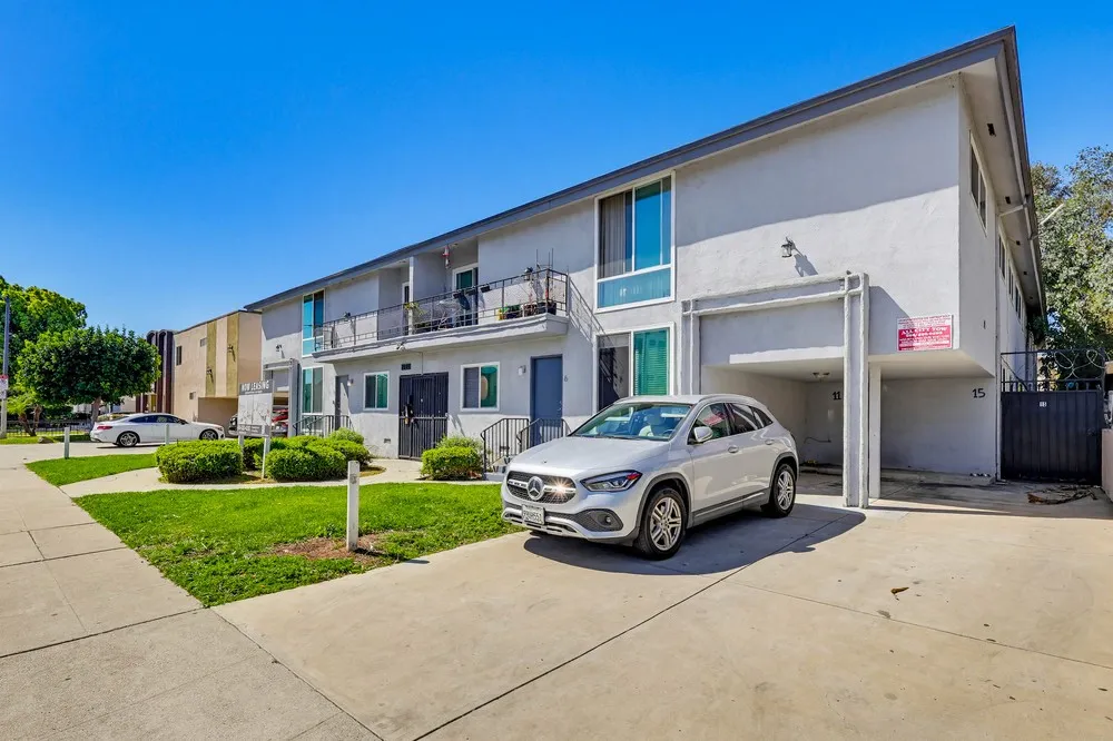 property for rent #20