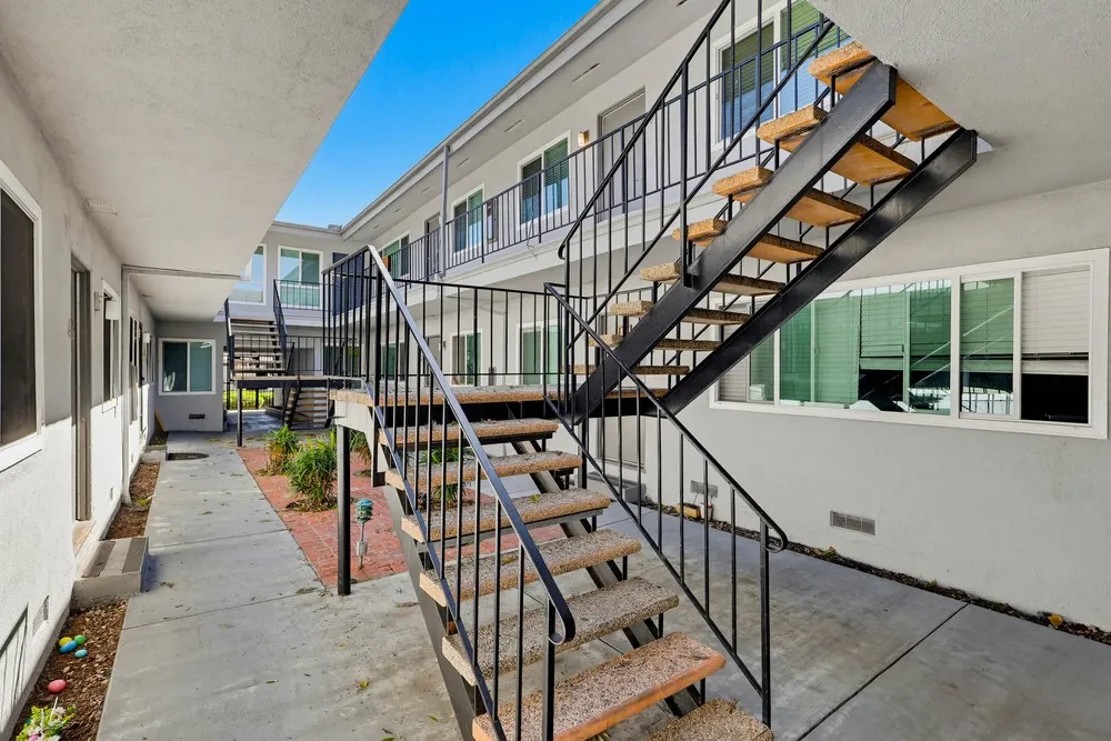 property for rent #14