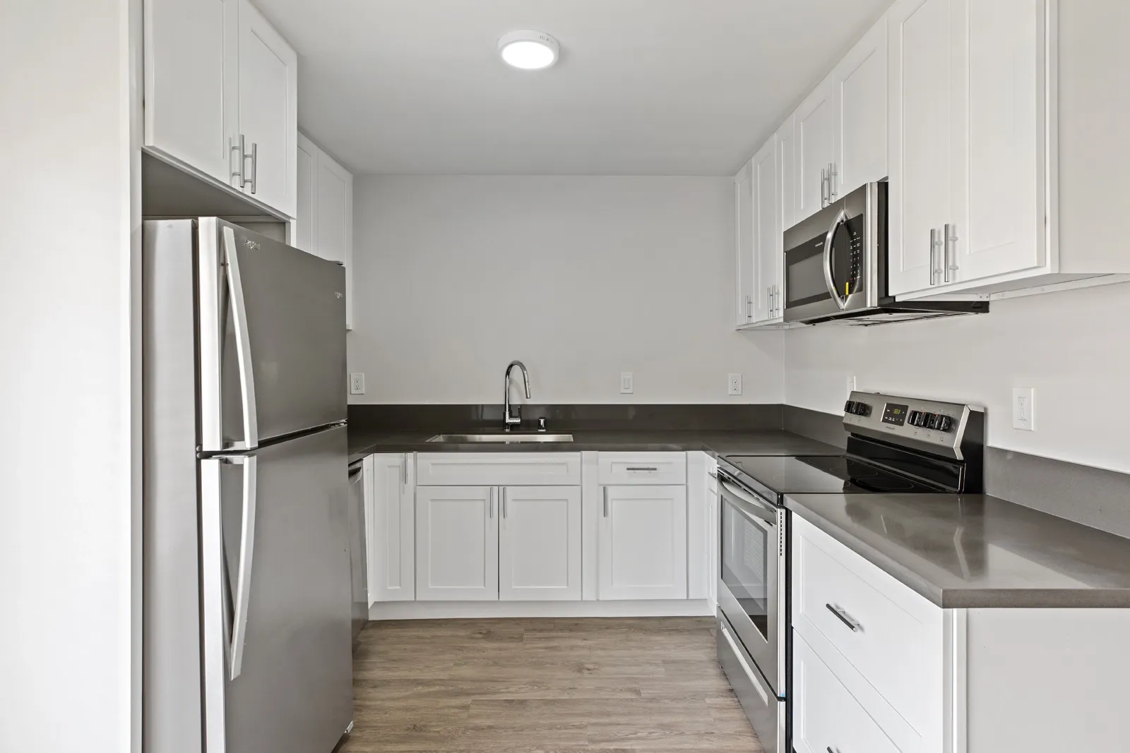 property for rent #9