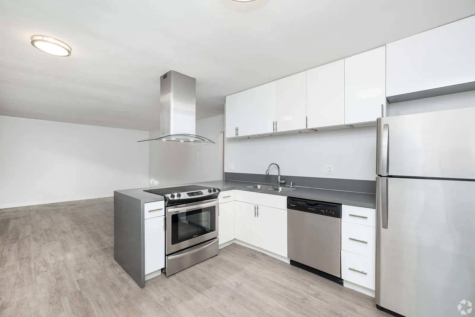 property for rent #1