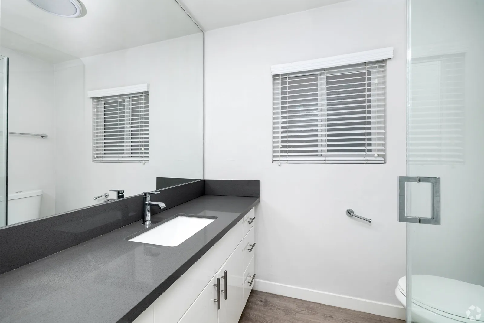 property for rent #8