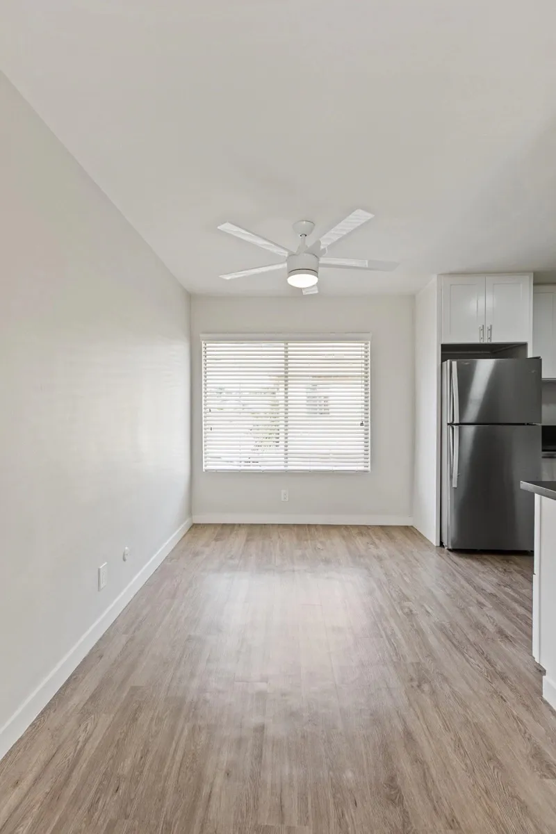 property for rent #11