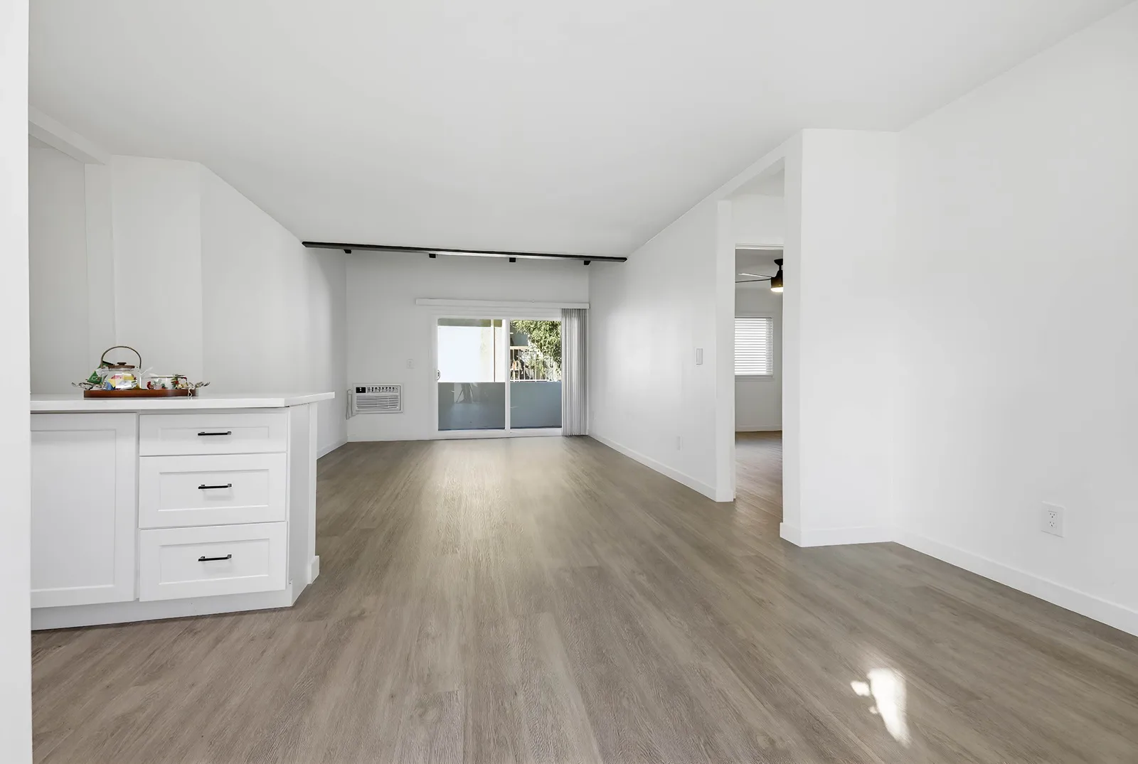 property for rent #4