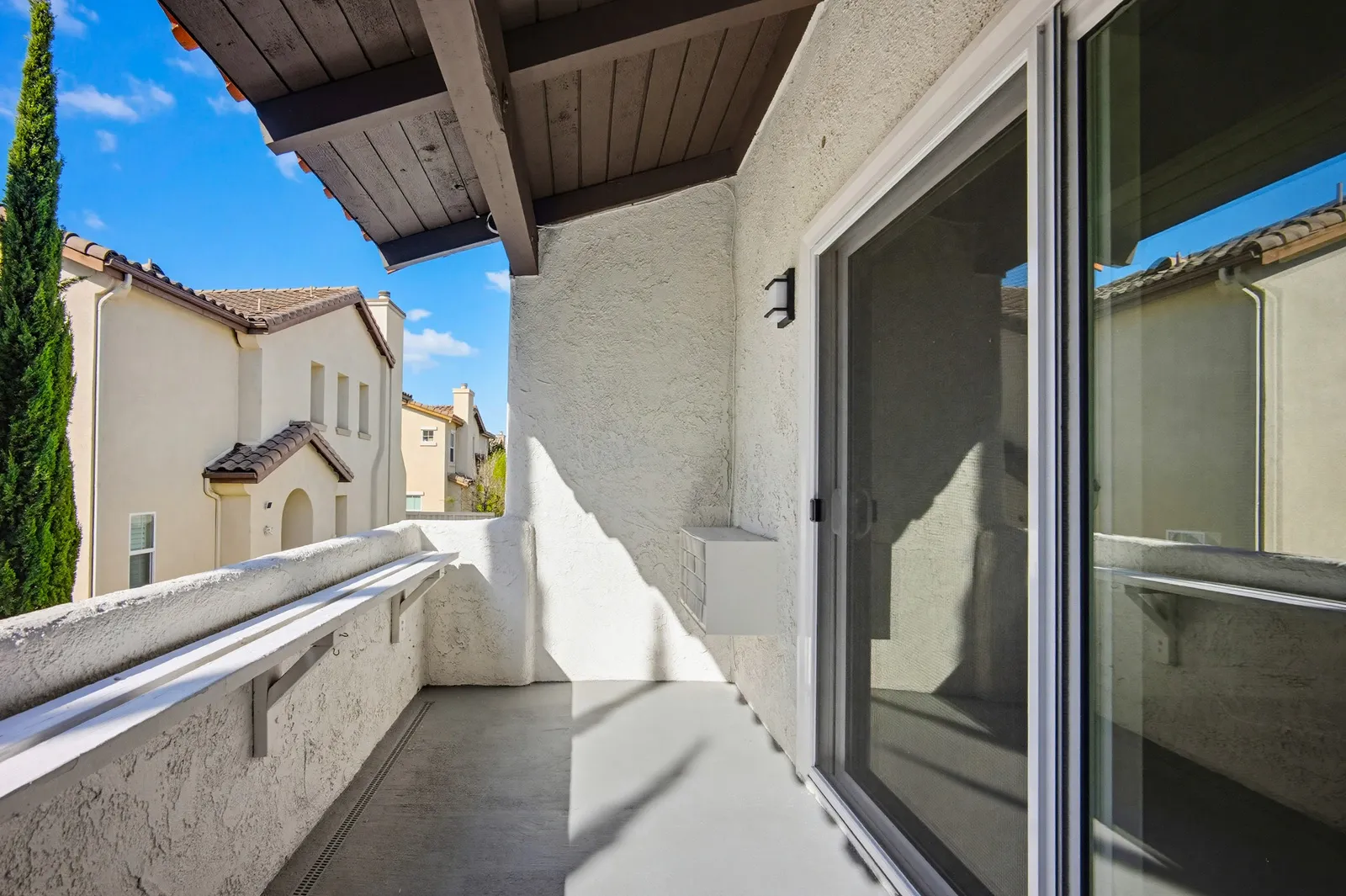 property for rent #9