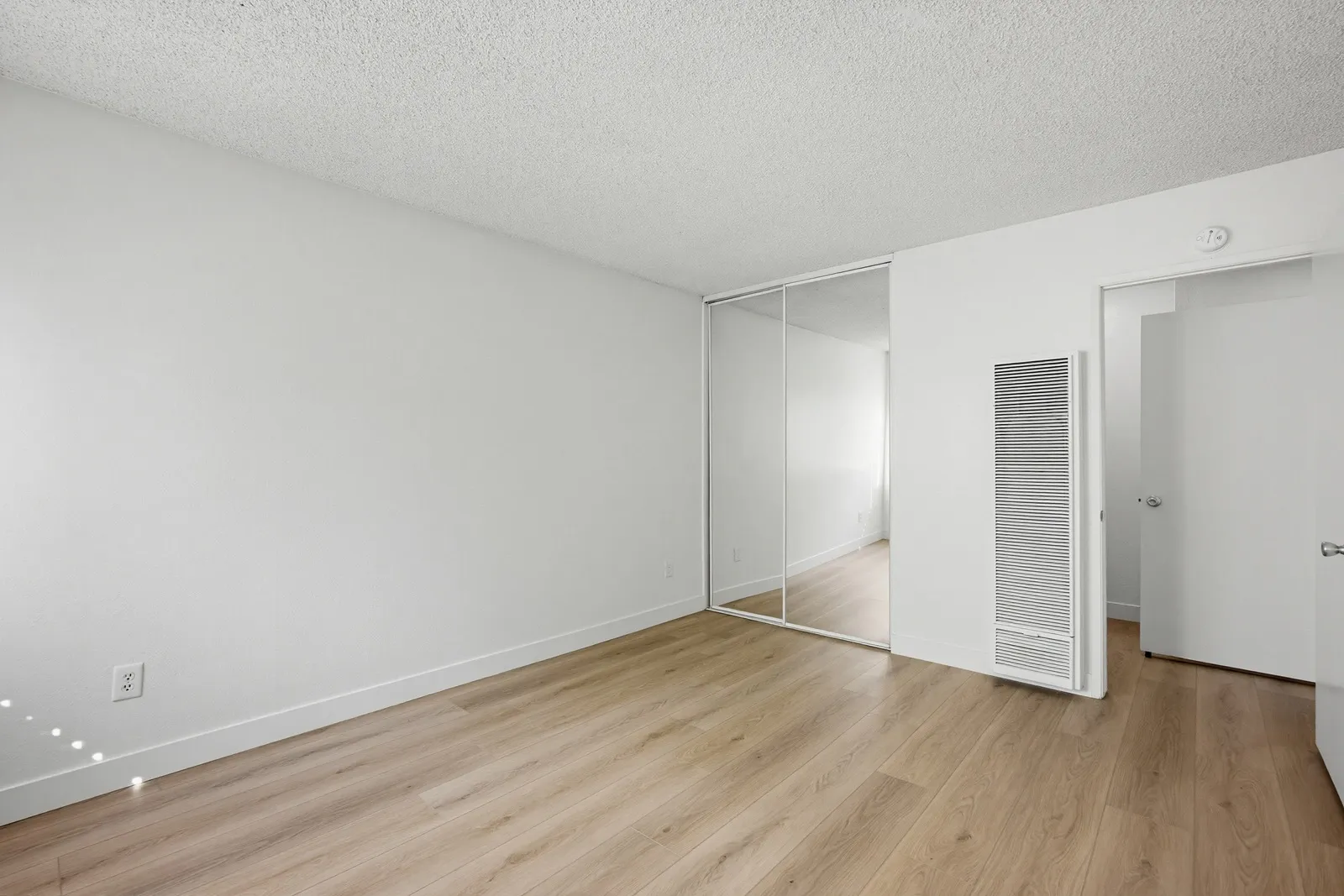 property for rent #7