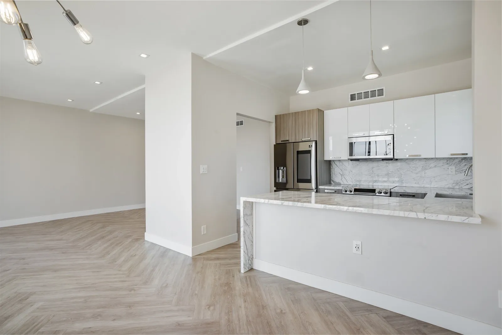 property for rent #19