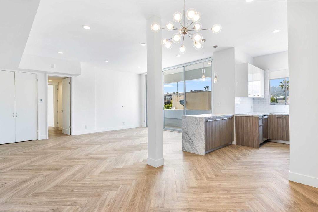 property for rent #12