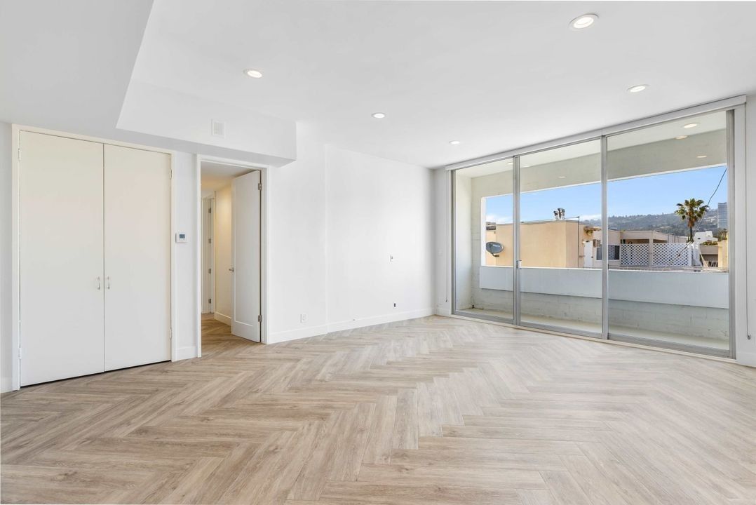 property for rent #13