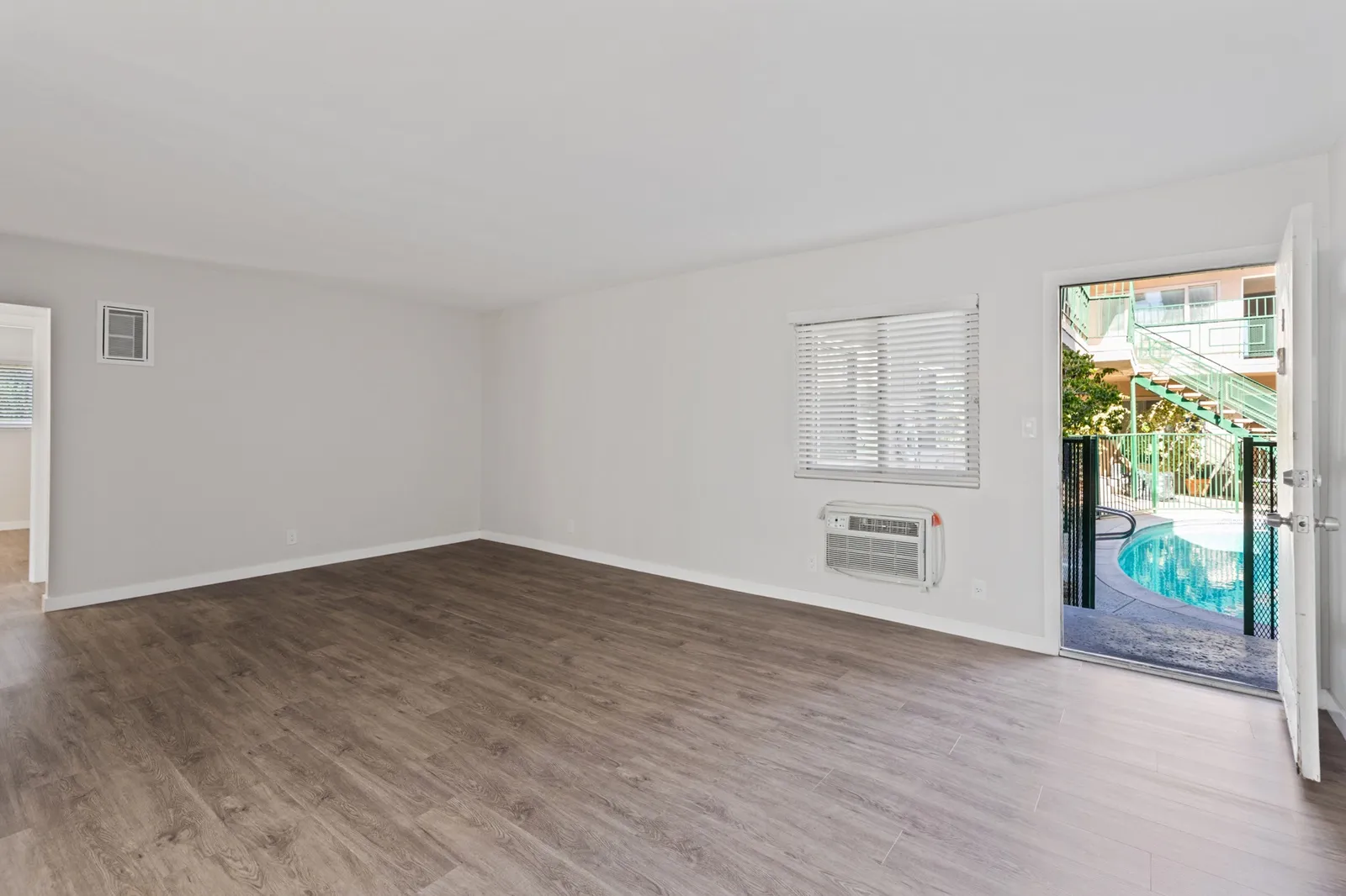 property for rent #27