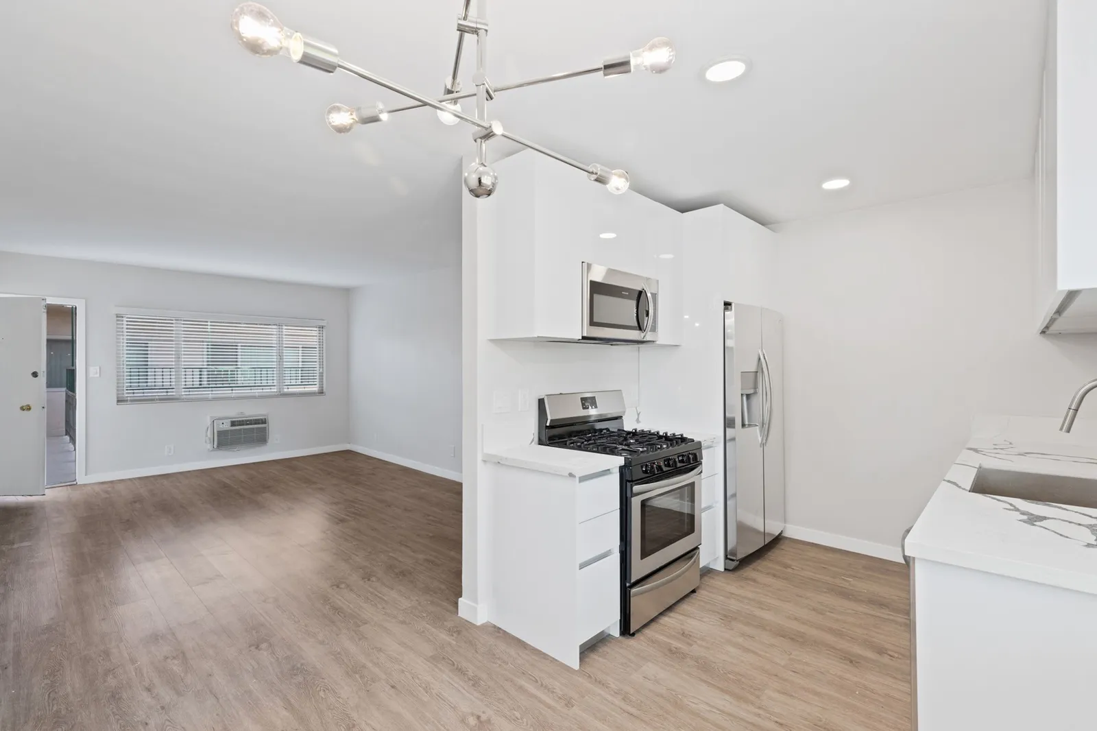 property for rent #16