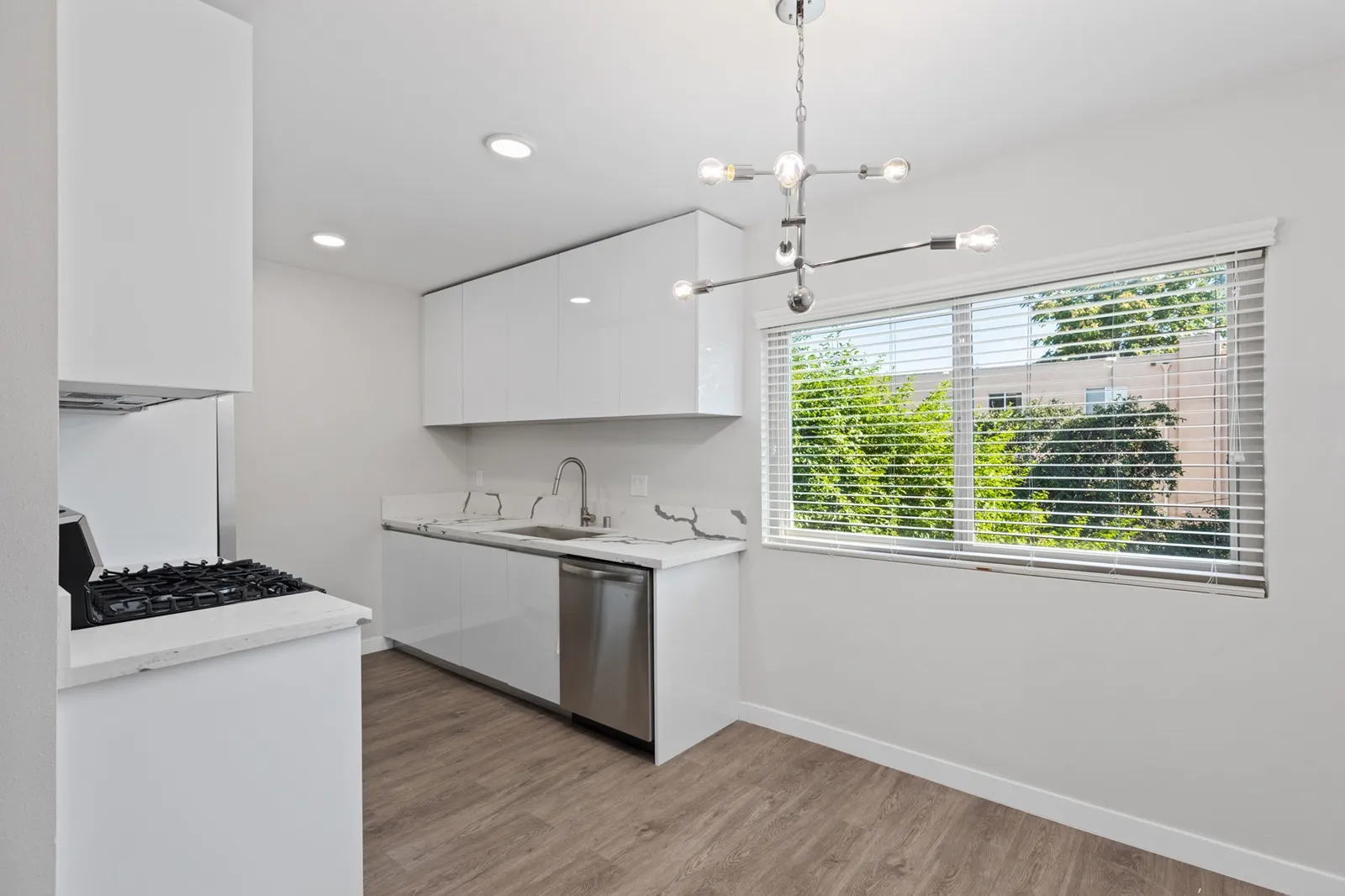 property for rent #20