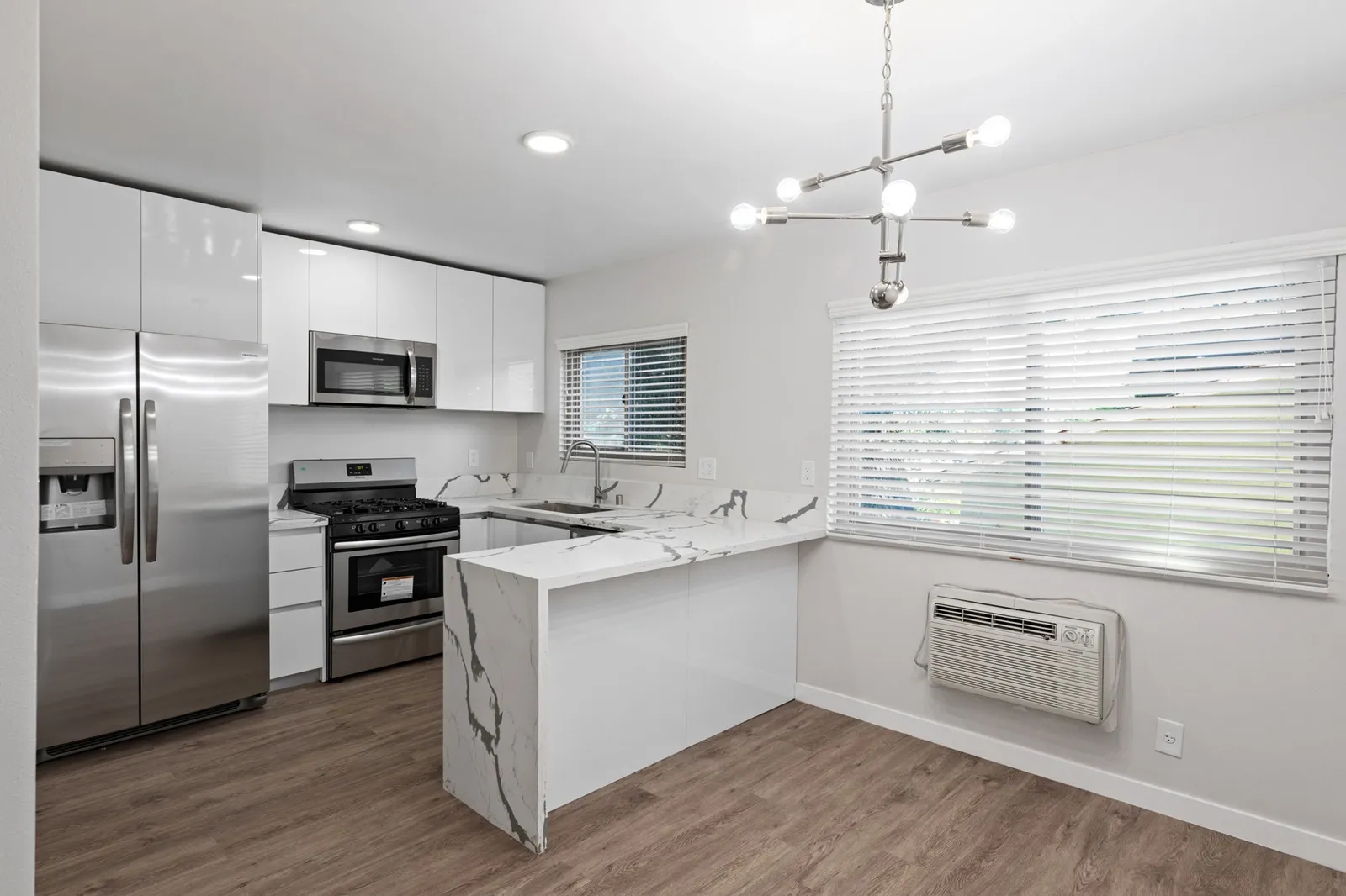 property for rent #17