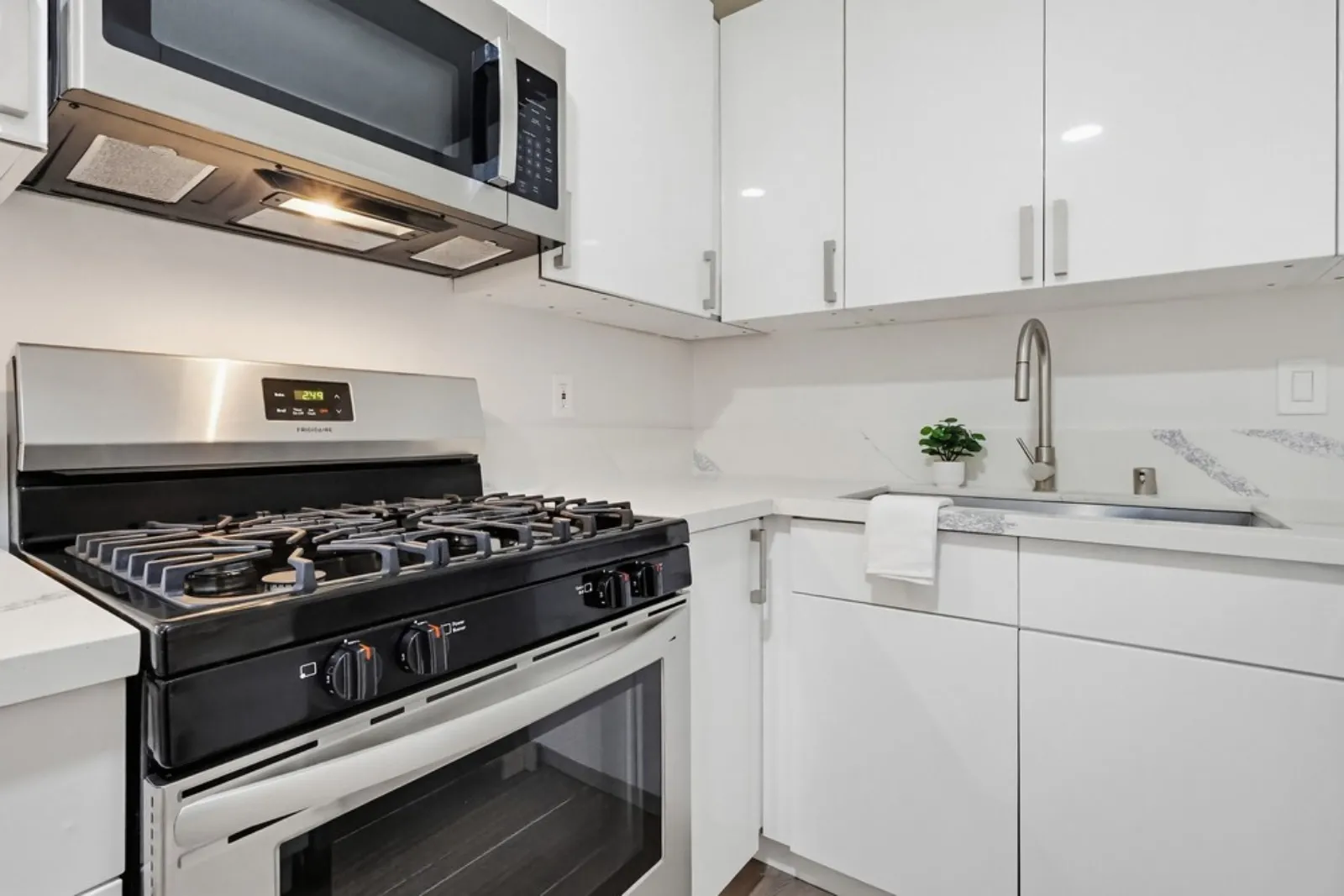 property for rent #24