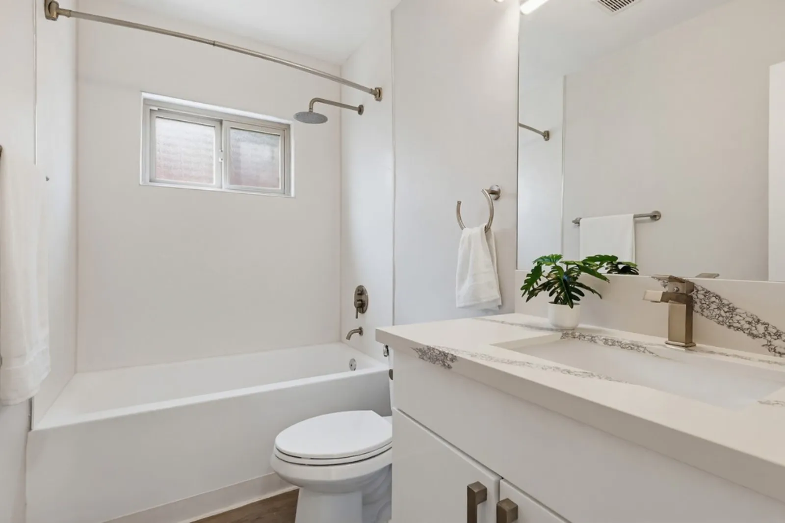 property for rent #18