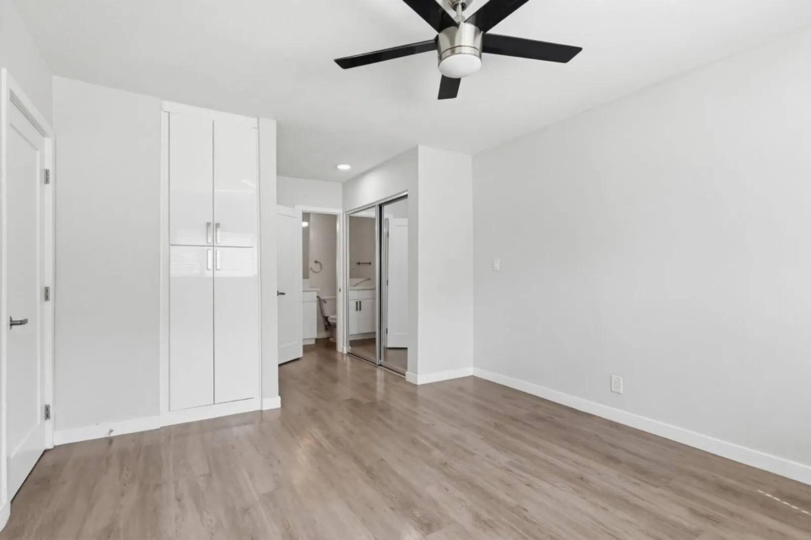 property for rent #8