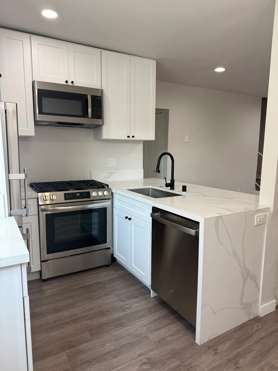 property for rent #11