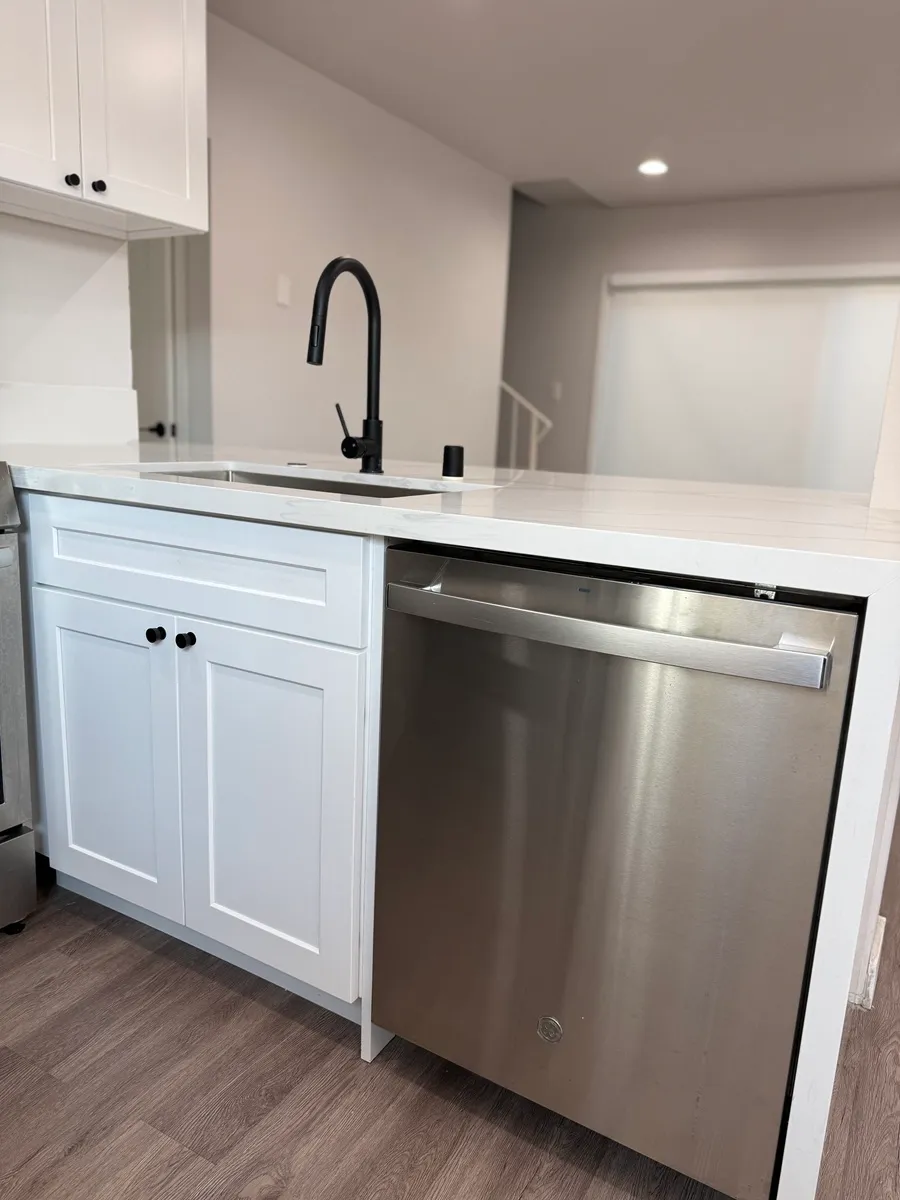 property for rent #12