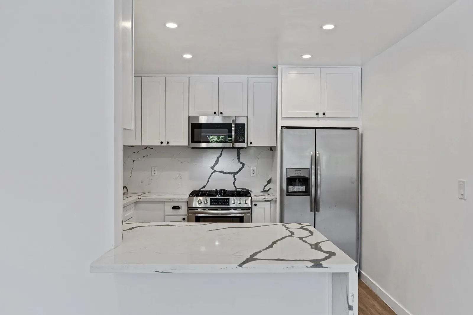 property for rent #4