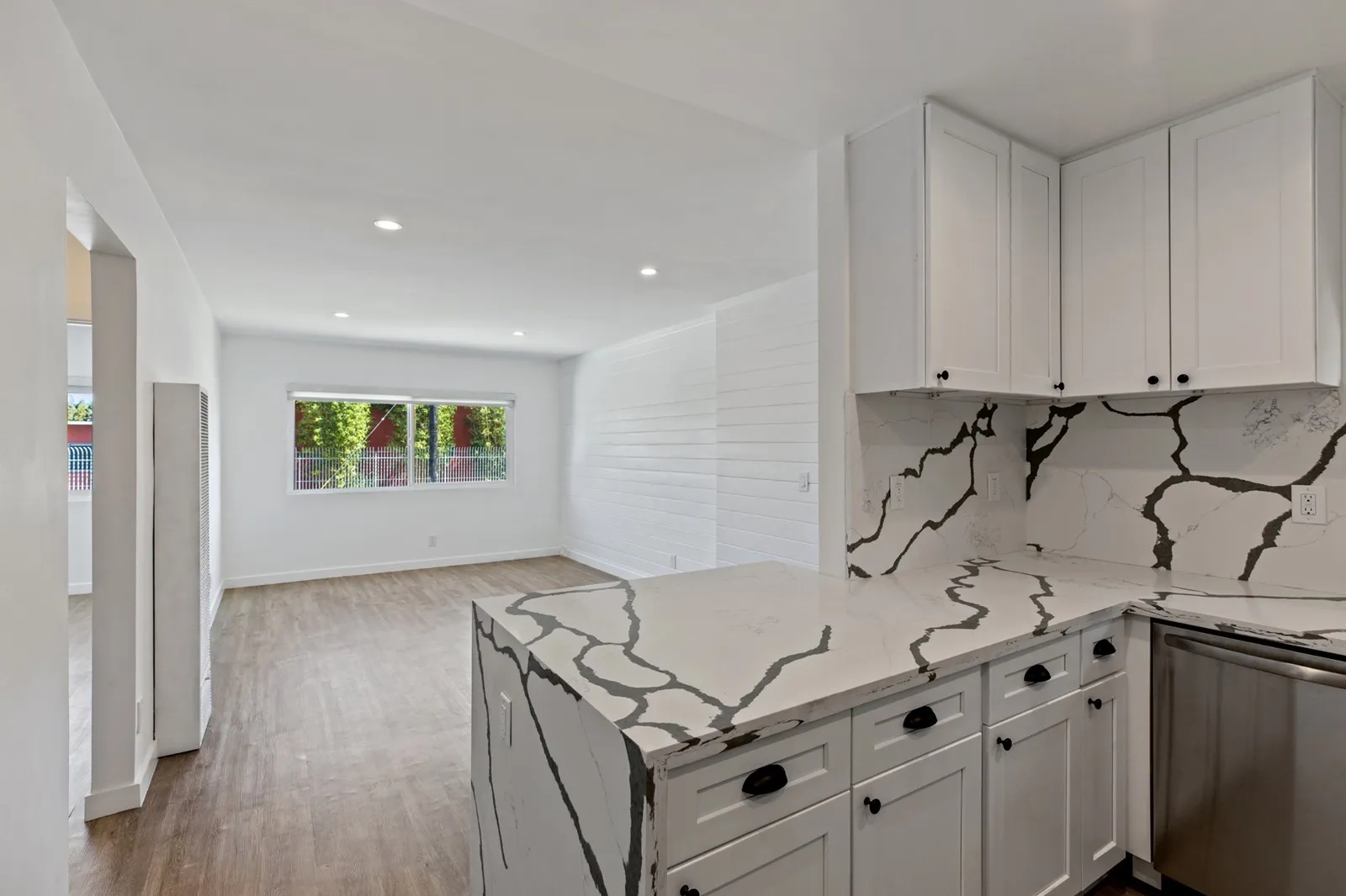 property for rent #3