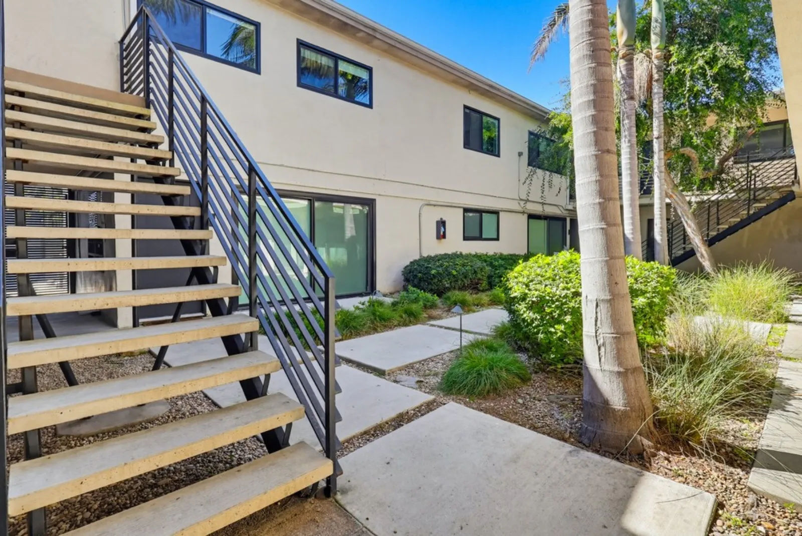 property for rent #17