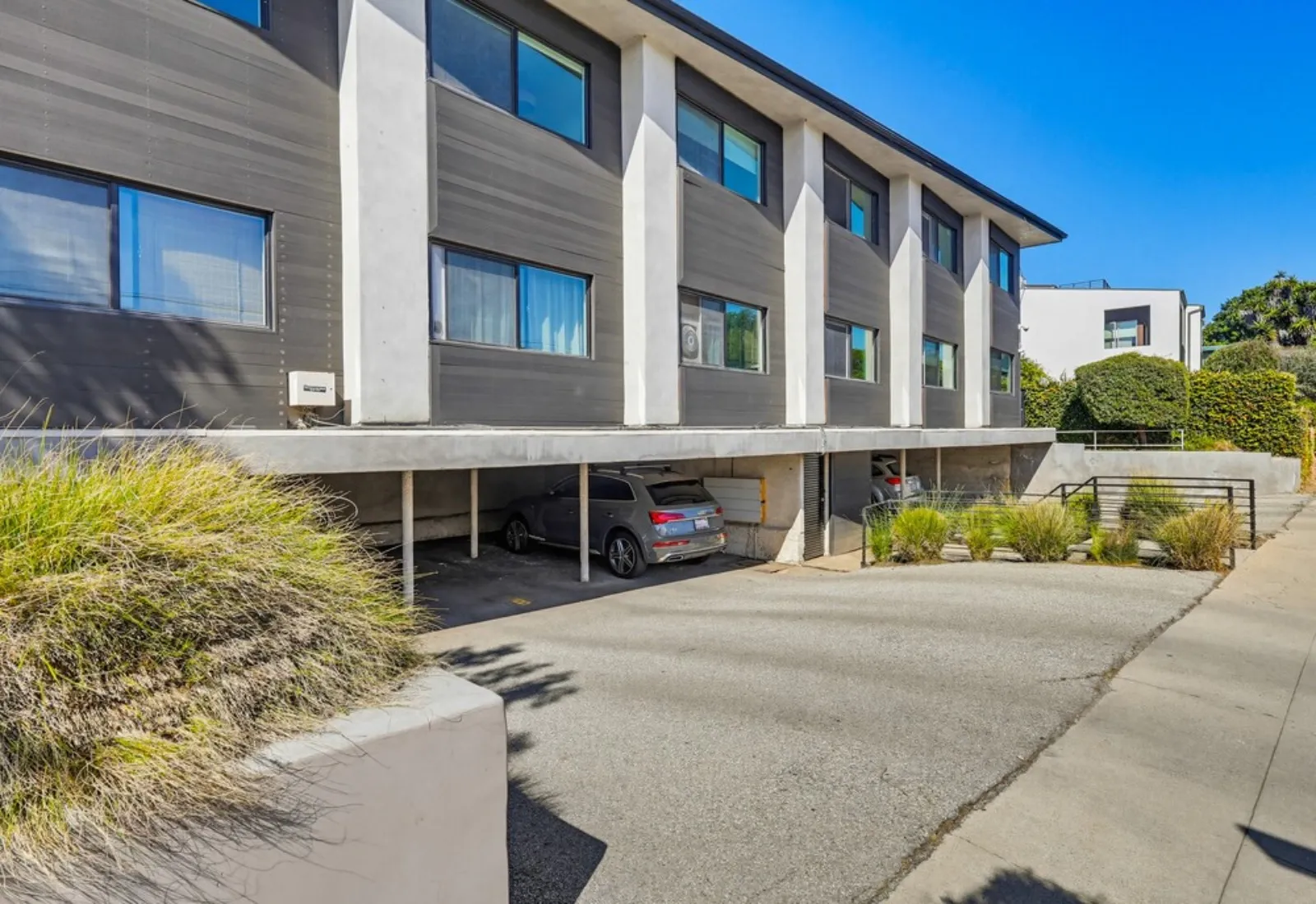 property for rent #22