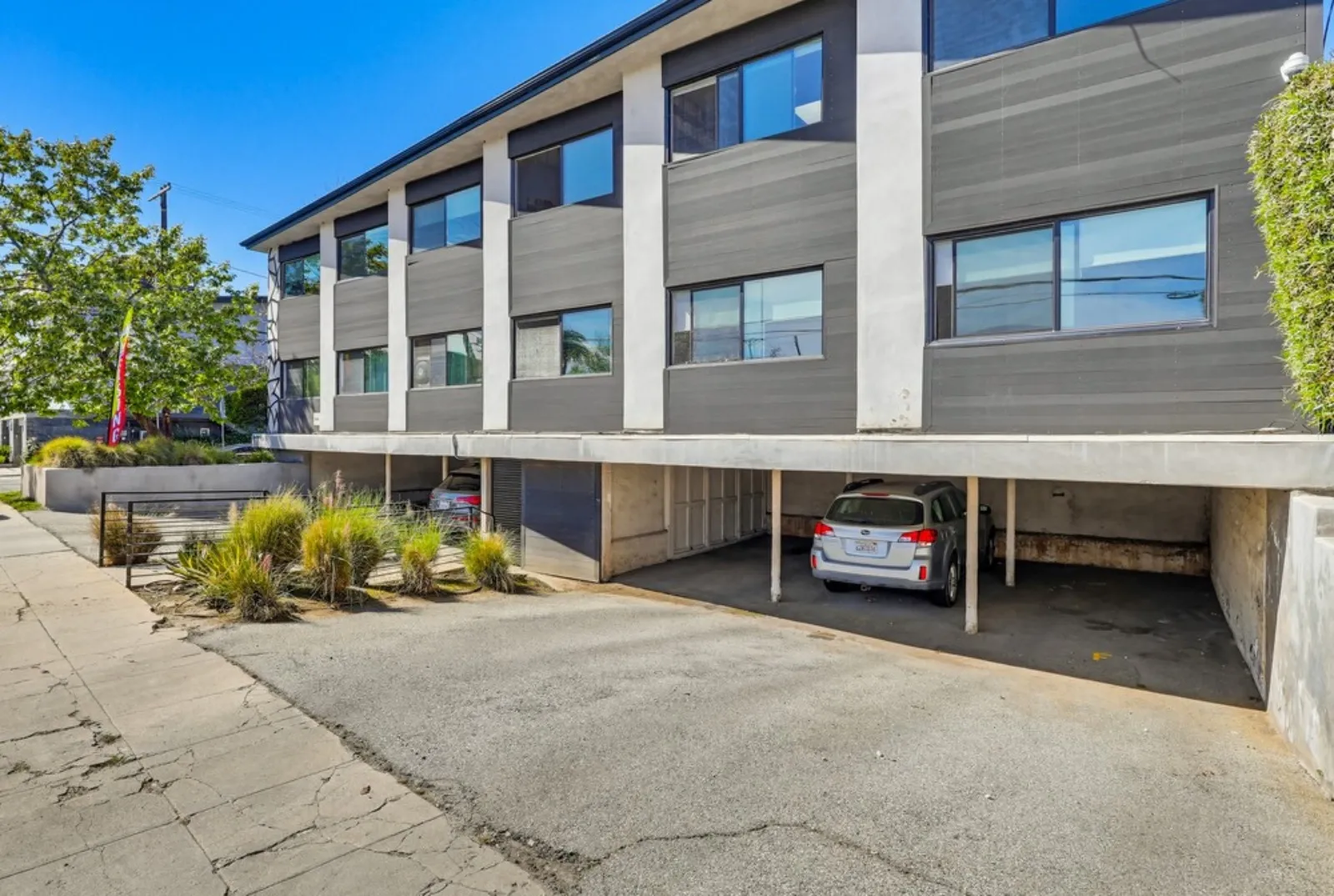 property for rent #23