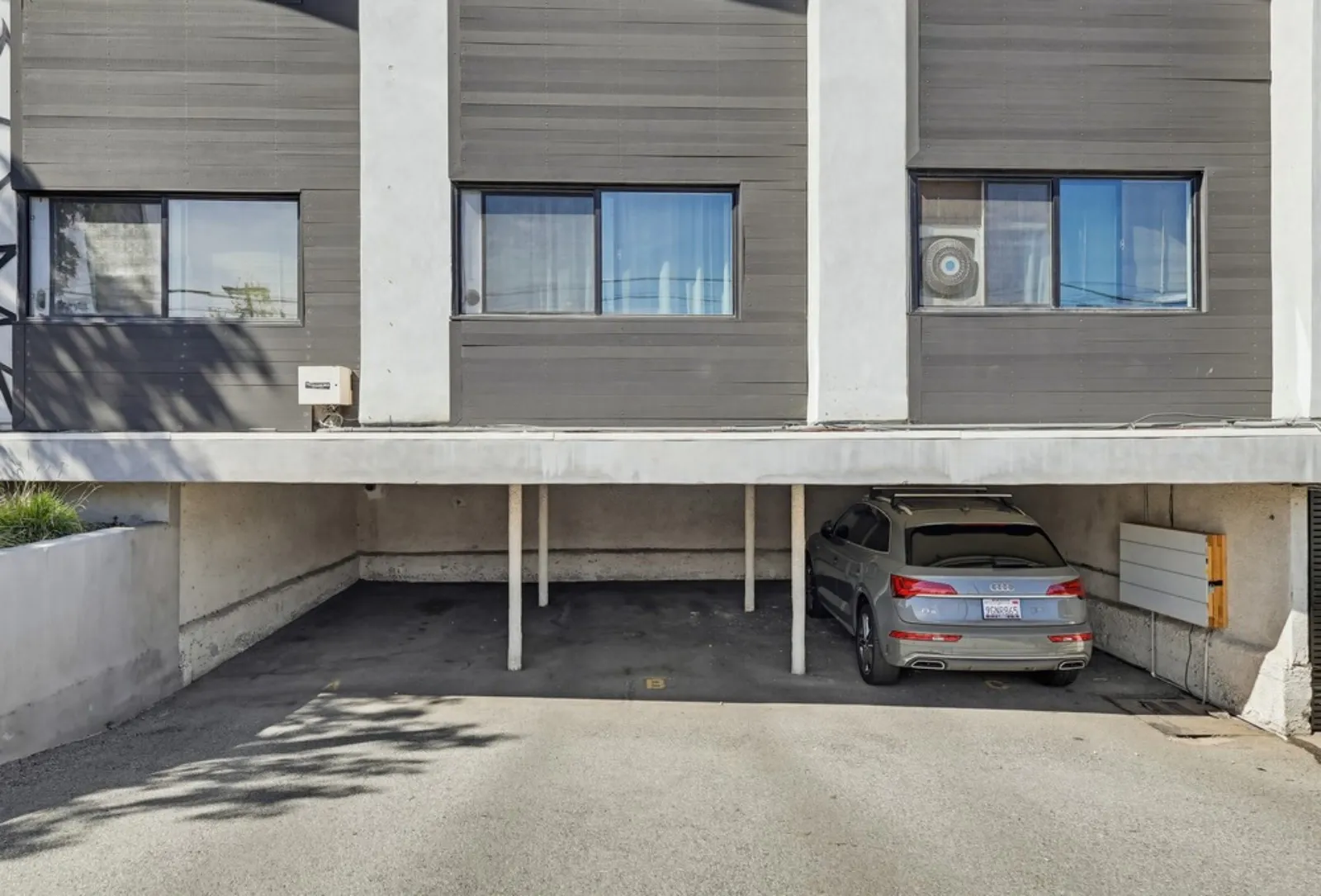 property for rent #18