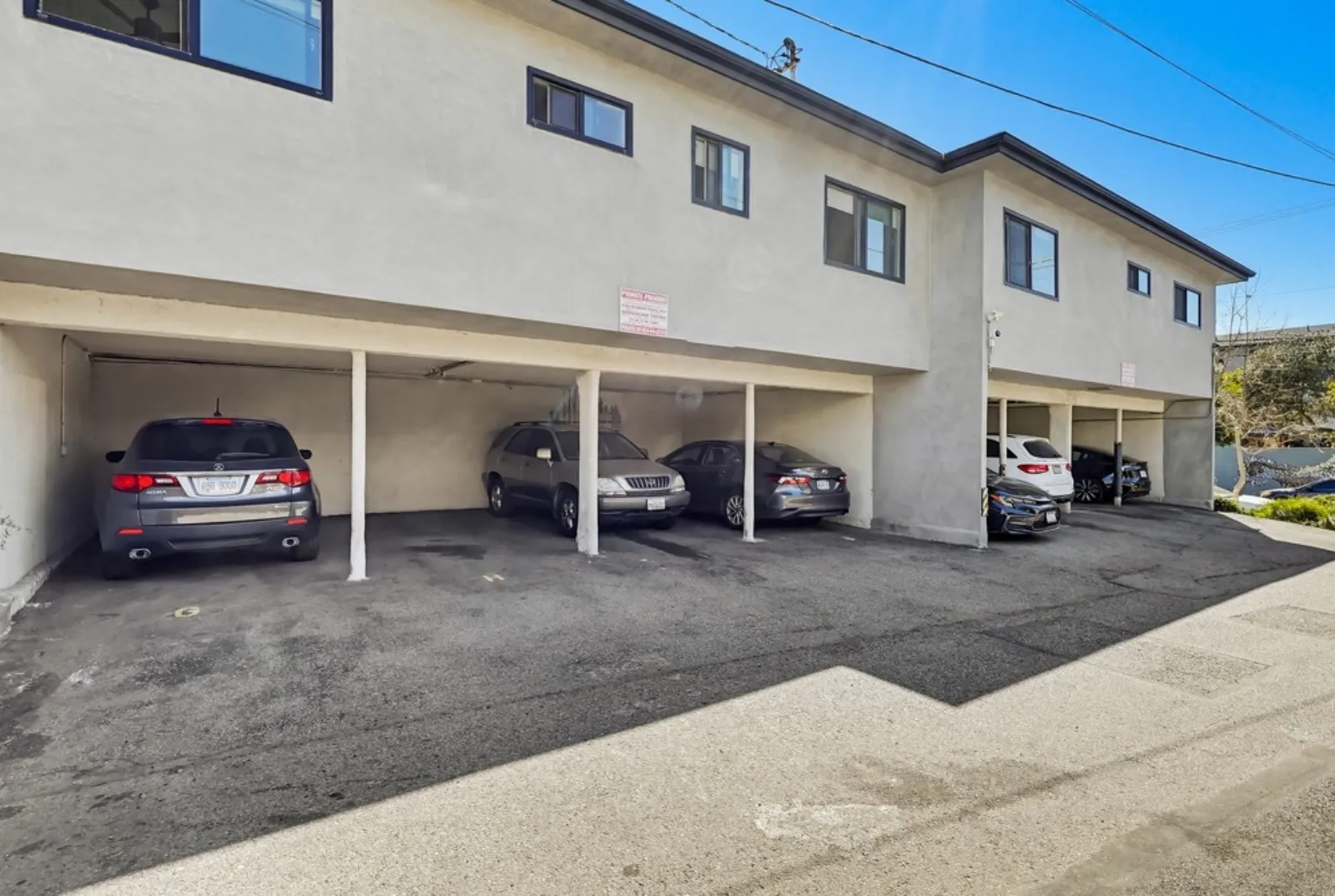 property for rent #33