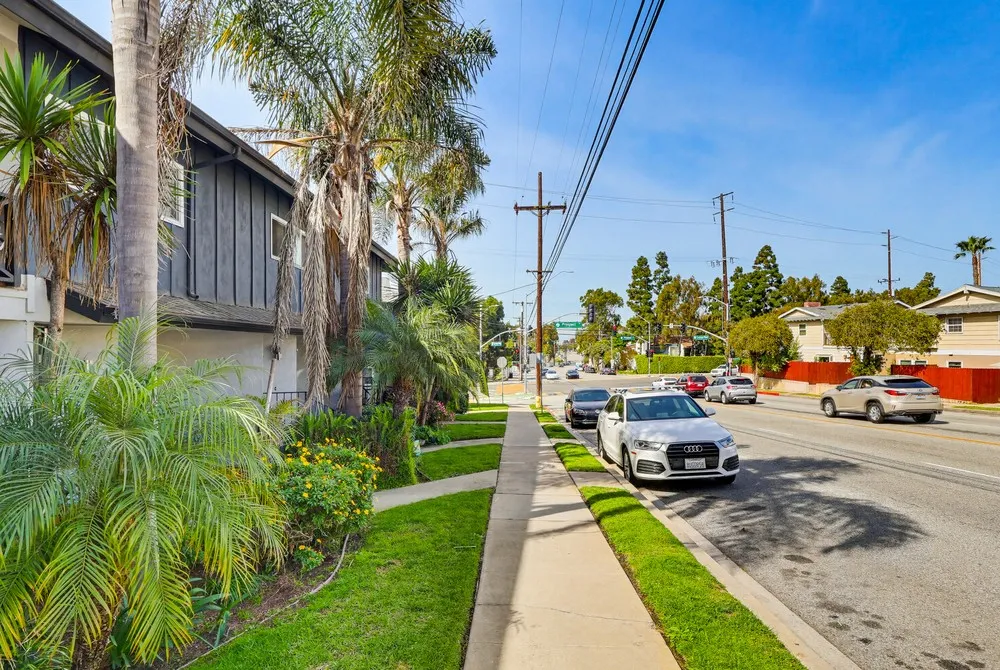 property for rent #16