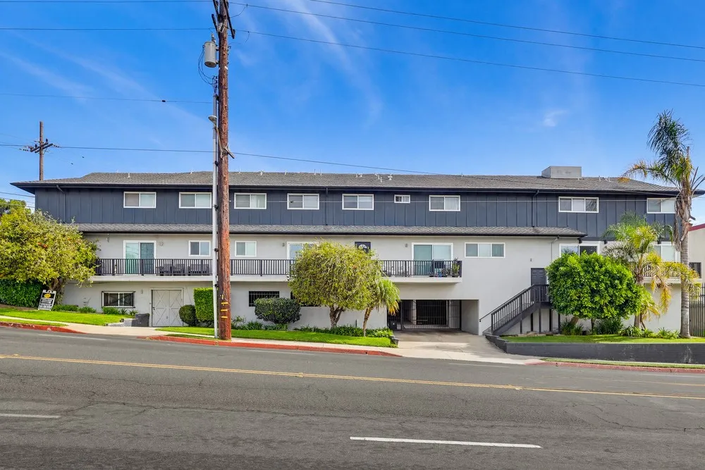 property for rent #30